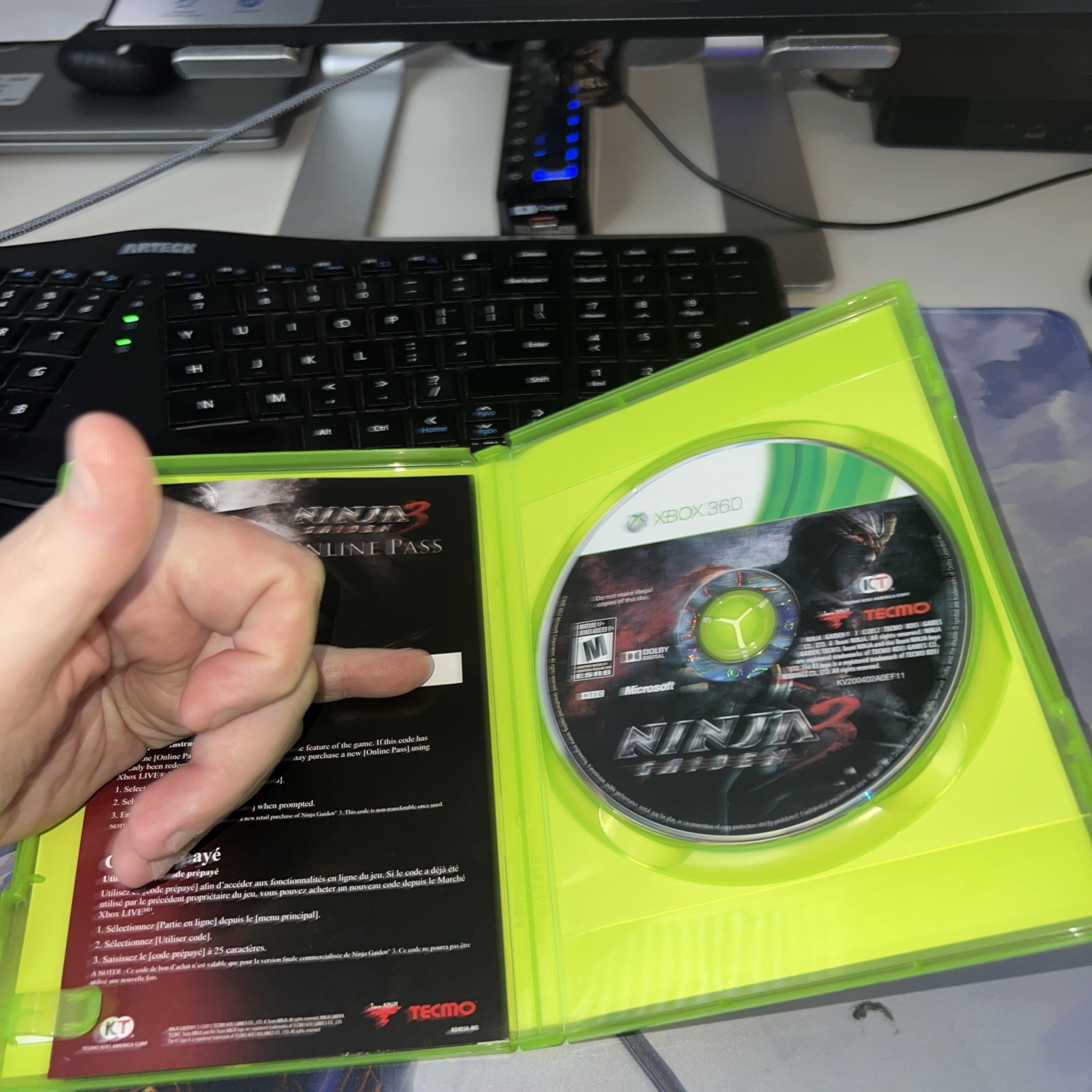 Ninja Gaiden 3 [Microsoft Xbox 360/Series X] w/ Original Case, Manual and Insert