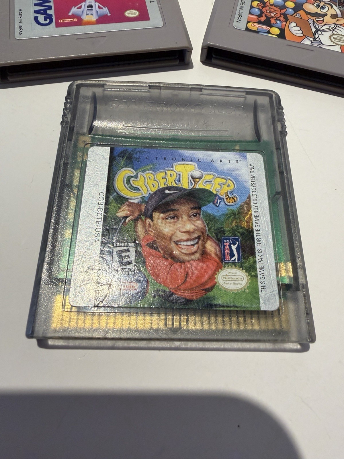 Nintendo Gameboy Games Lot of 5 With 2 Covers One Gameboy Color