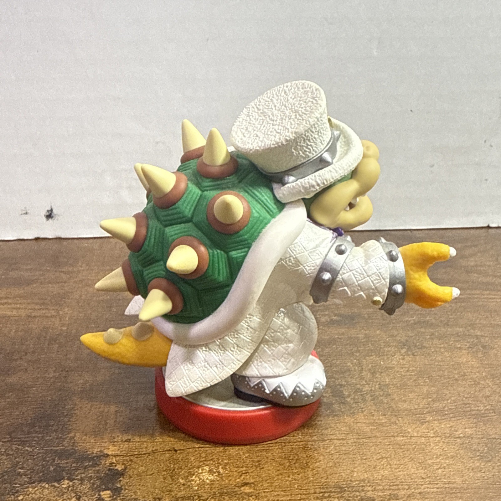 Nintendo Super Mario Odyssey Amiibo Figurine- Wedding Bowser Cake Topper PVC