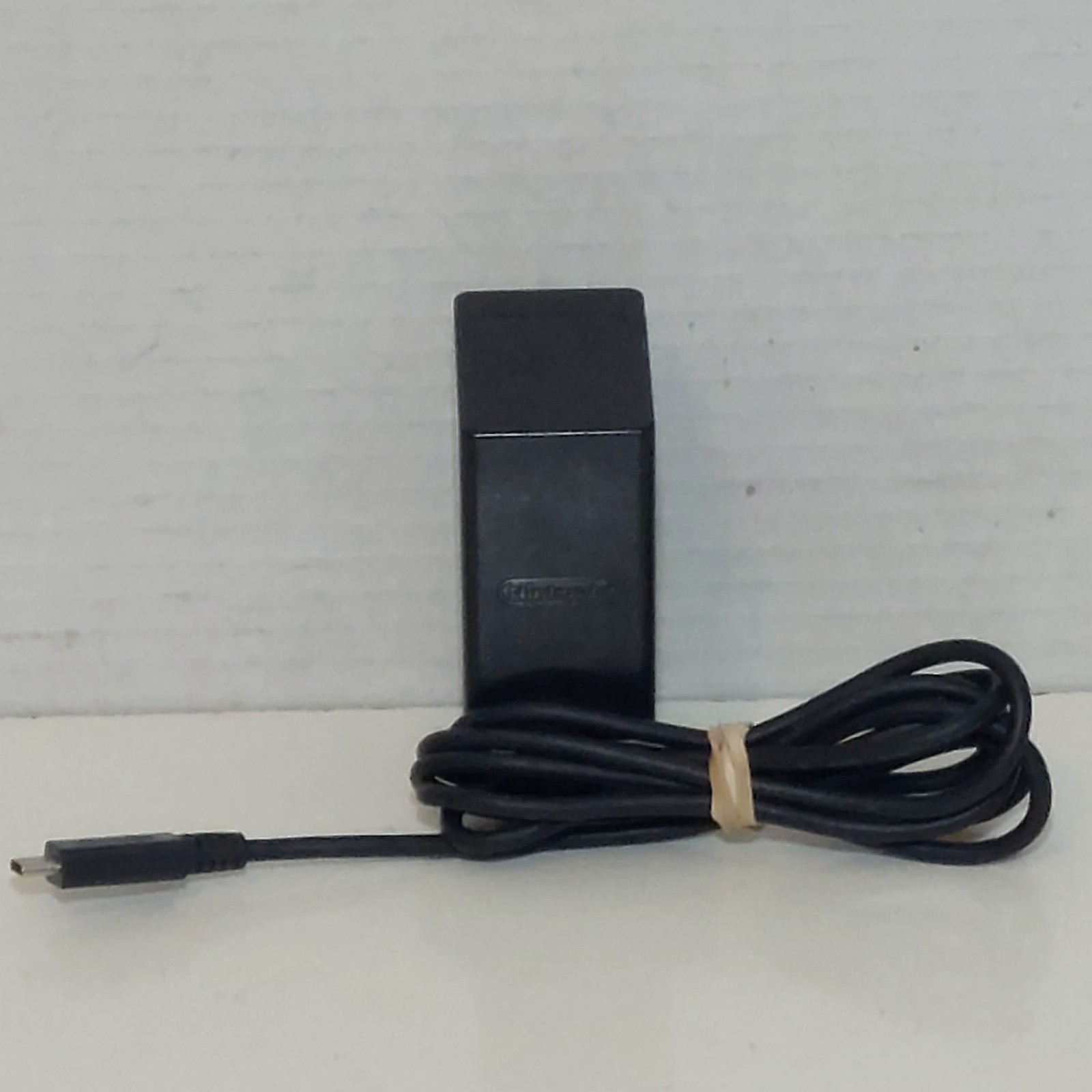 Nintendo Switch Charger AC Adapter Model HAC-002 (USZ) Genuine