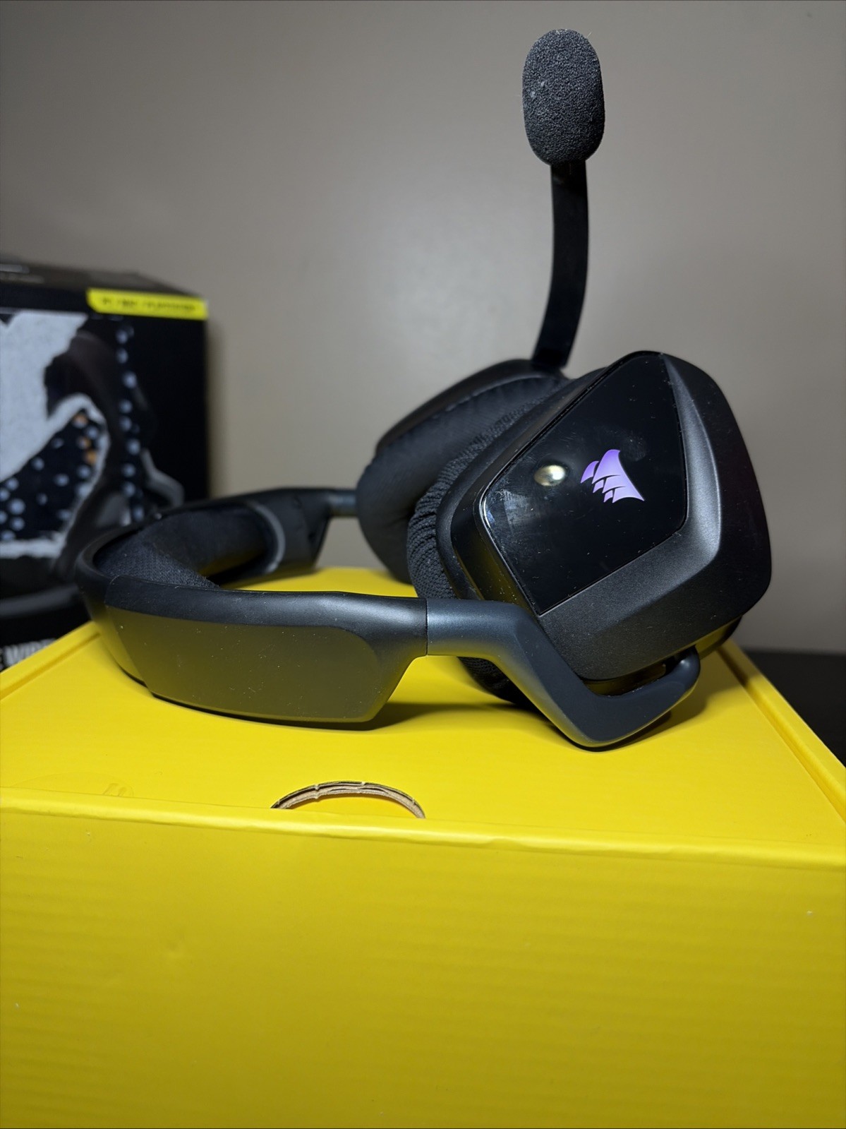 VOID RGB ELITE Wireless Premium Gaming Headset