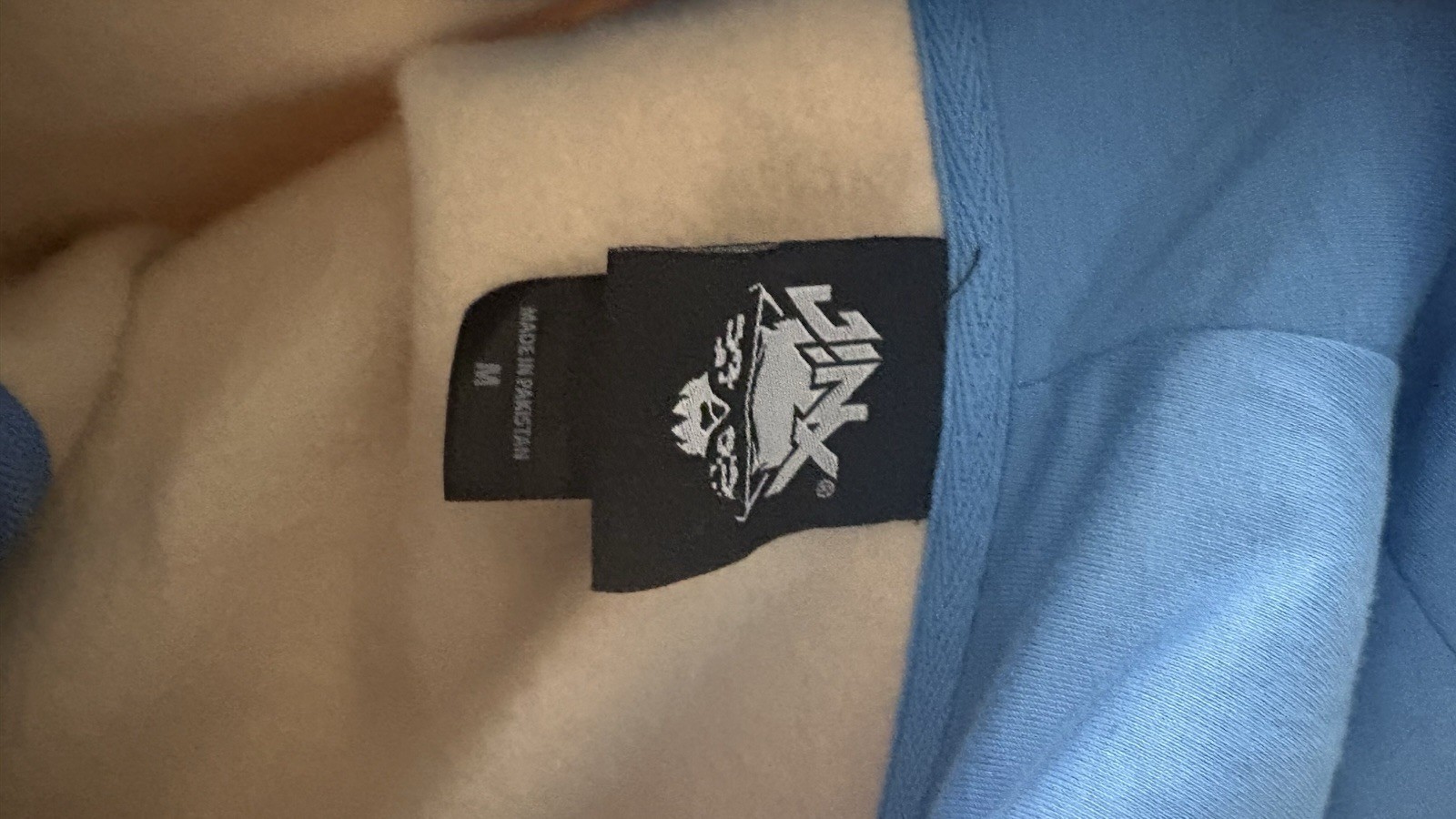 Overwatch – Ana Amari Hoodie Beige Size Medium With a Blue Hood