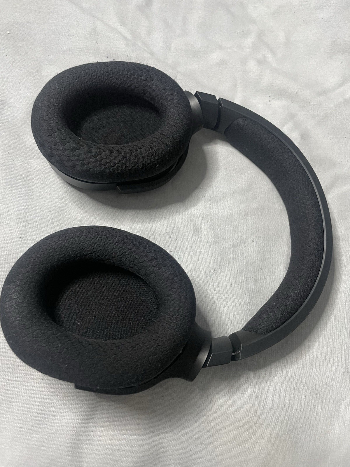 Razer Barracuda X Chroma RGB Wireless Gaming Headset Bluetooth Multi-Platform