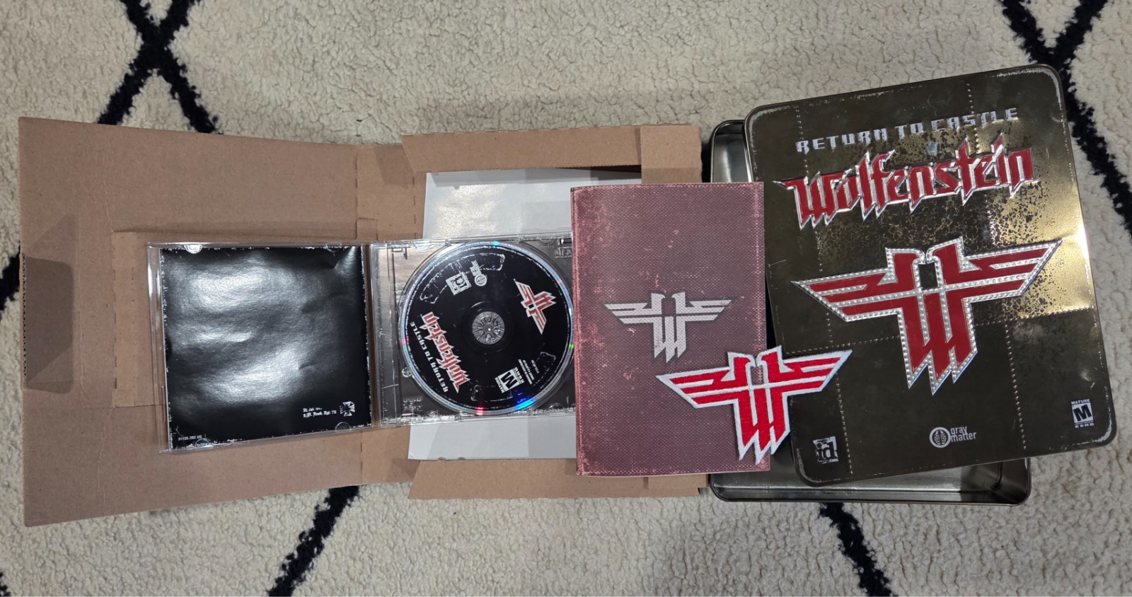 Return to Castle Wolfenstein: Limited Edition Tin Set (PC, 2001) New, Not Sealed