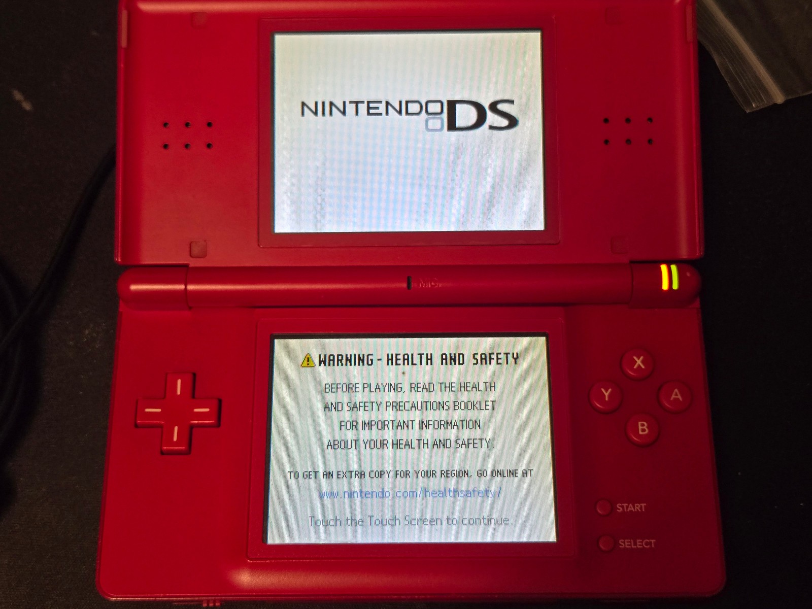 Sparkling Red Nintendo DS Lite Rare Hong Kong-only Release Console NDS DS Asia