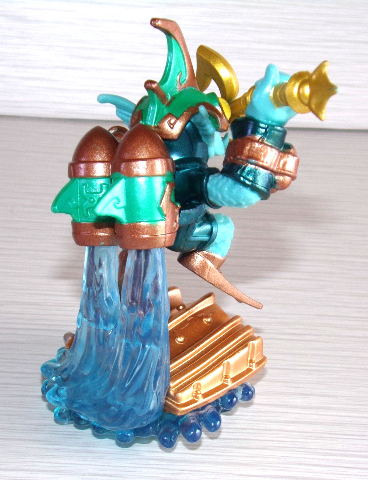 Skylanders SuperChargers Deep Dive Gill Grunt Water Figure Activision 2015