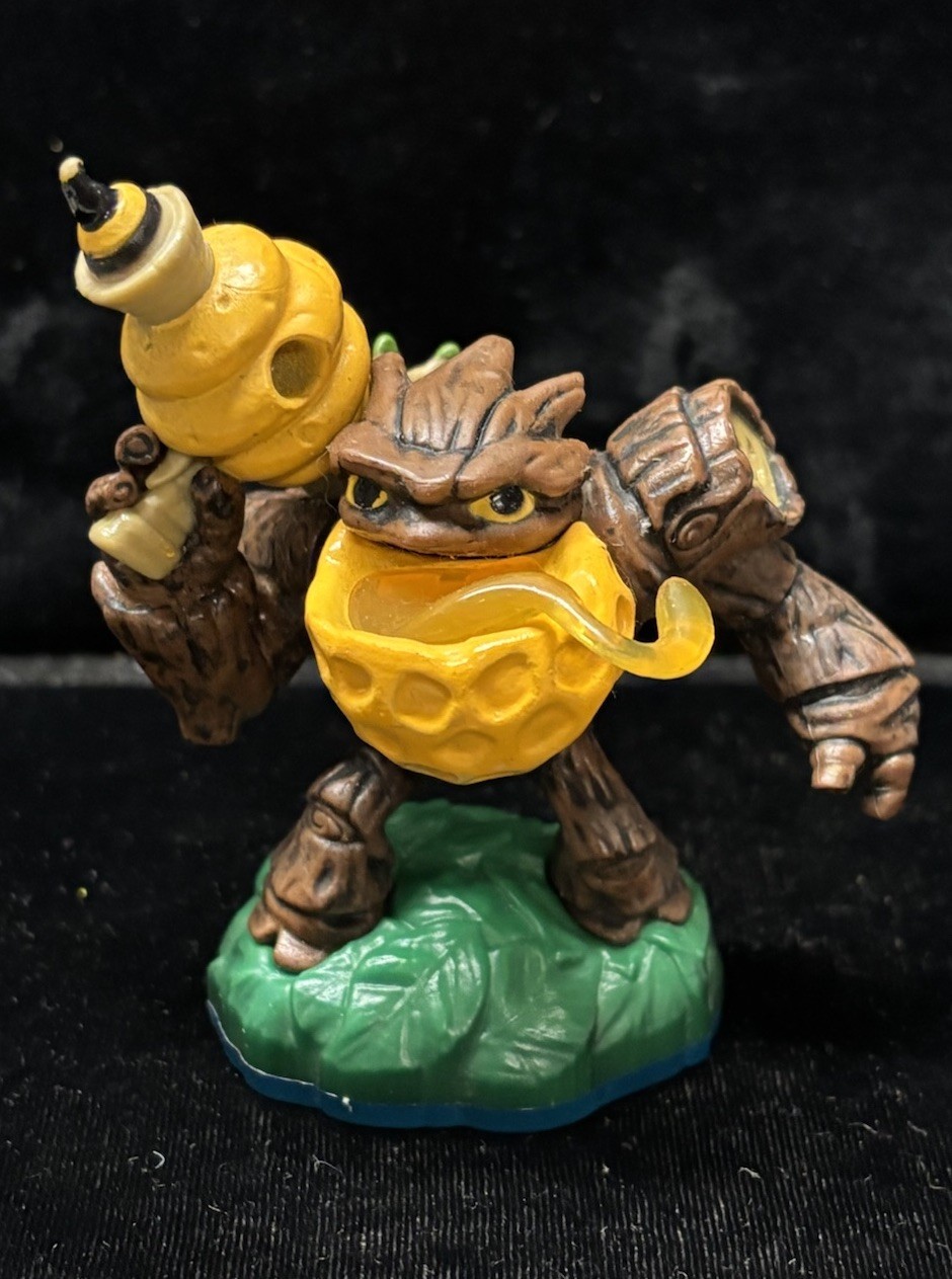 Activision Skylanders Swap Force Bumble Blast Lightcore Character Action Figure