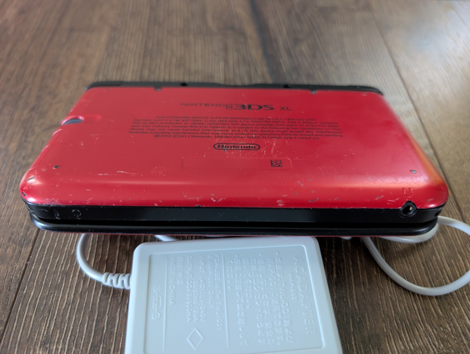 Nintendo 3DS XL Console – Red