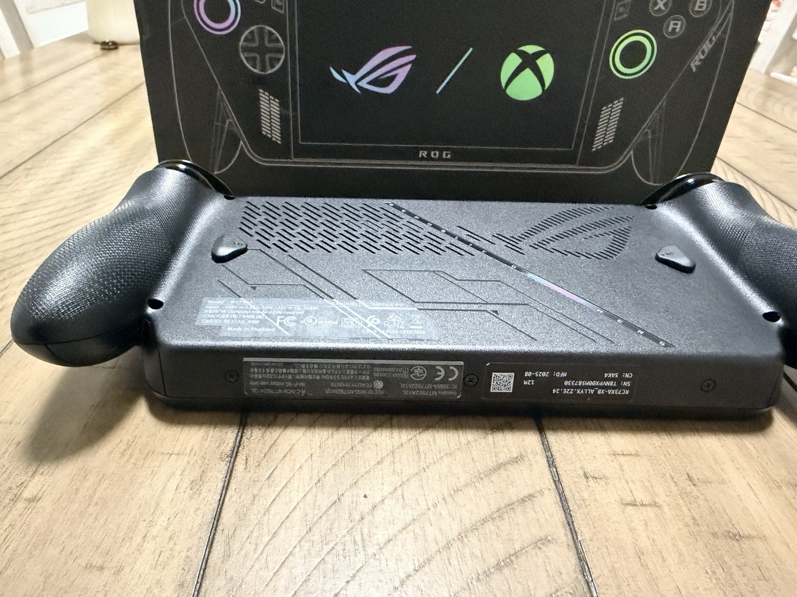 Asus ROG Xbox Ally X 7″ FHD 120Hz Ryzen AI Z2 Xtreme 24GB RAM 1TB SSD AMD Gaming