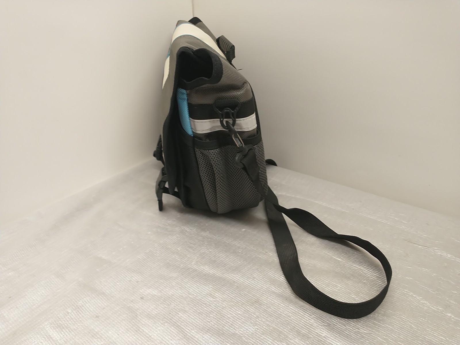Nintendo Wii Console Travel Messenger Bag Black Grey Blue Shoulder Carrying Case