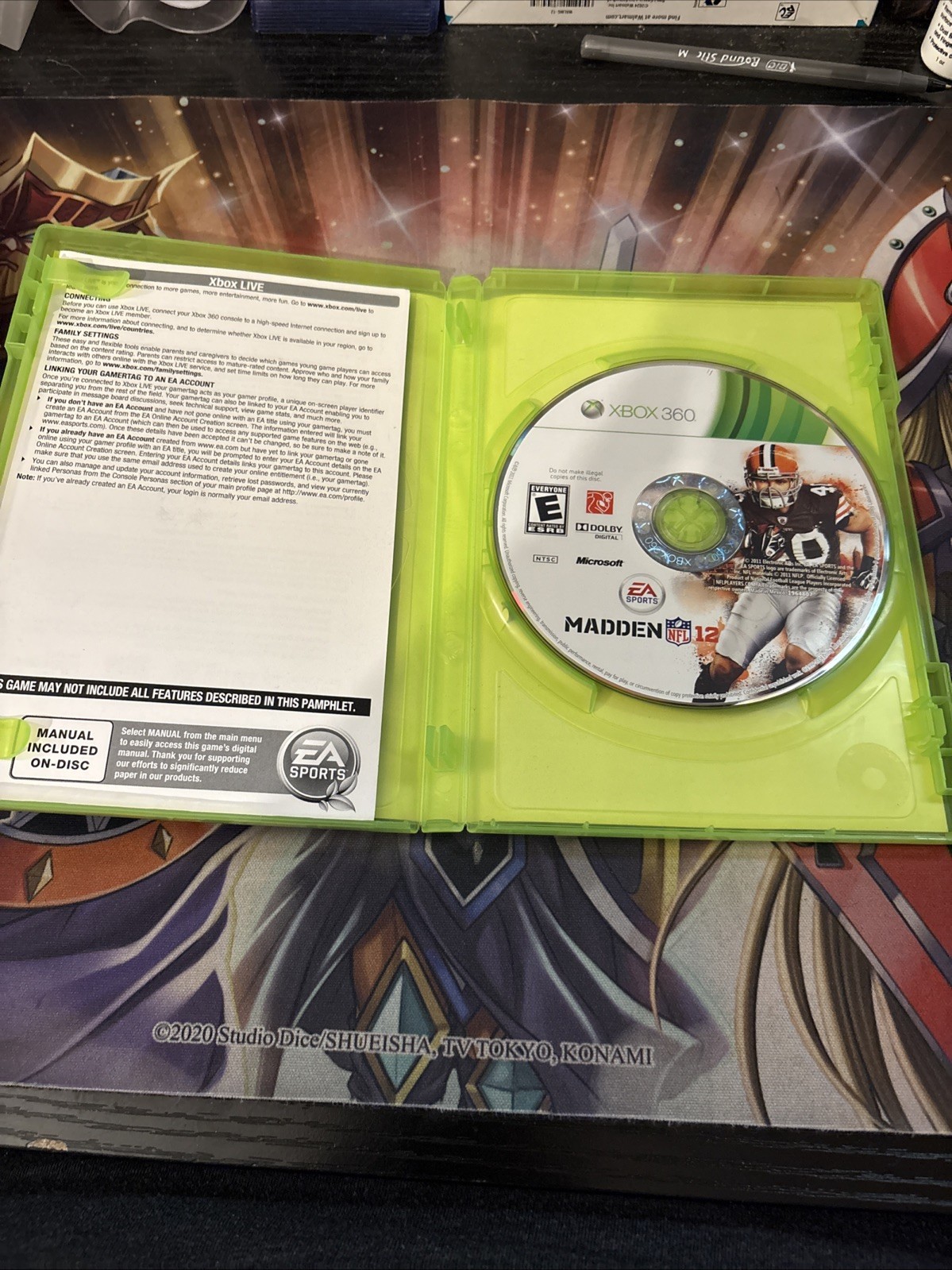 Madden NFL 12 Peyton Hillis (Xbox 360, 2011) Complete w/ Manual CIB