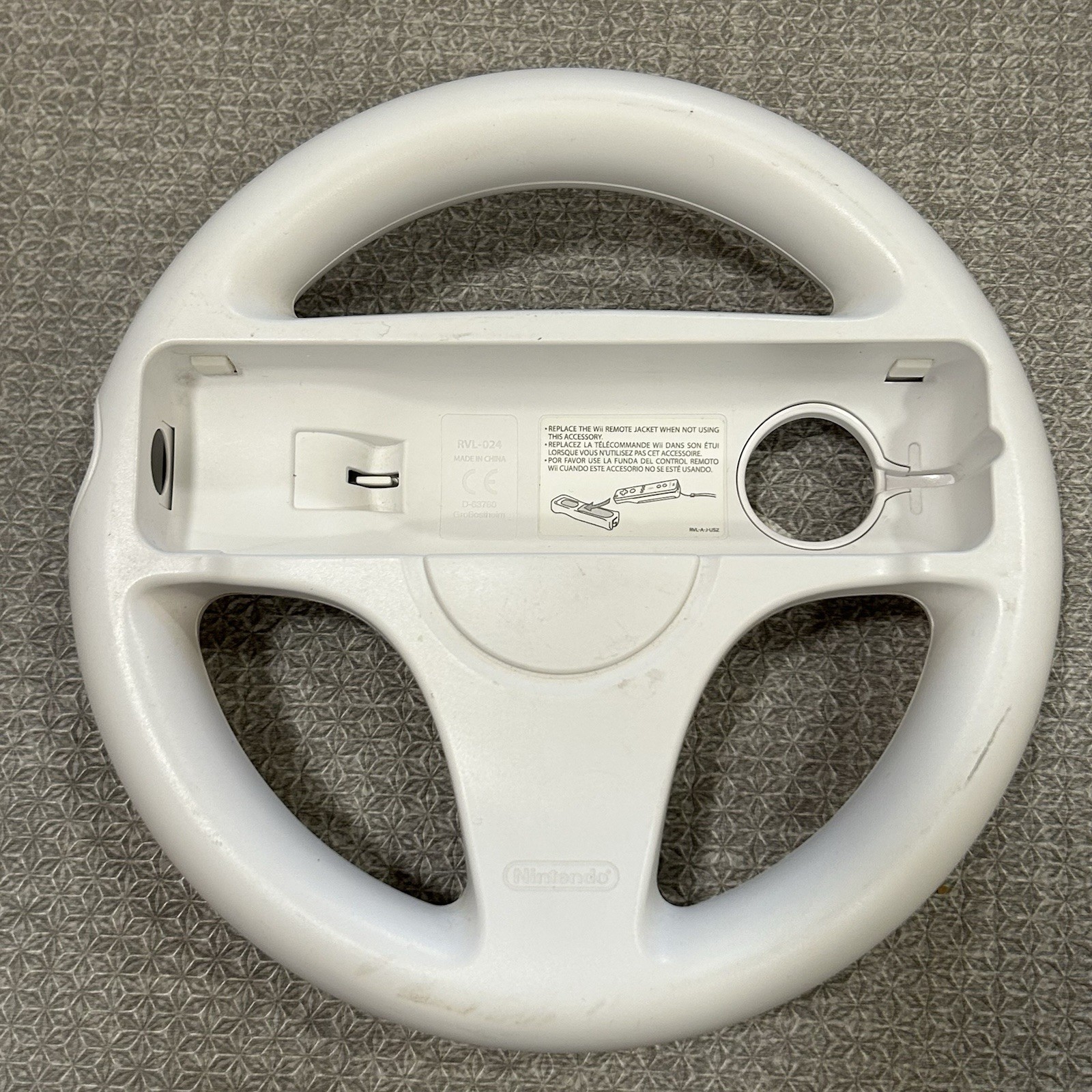 Genuine Nintendo Wii Steering Wheel Accessory RVL-024 White for Mario Kart Wii