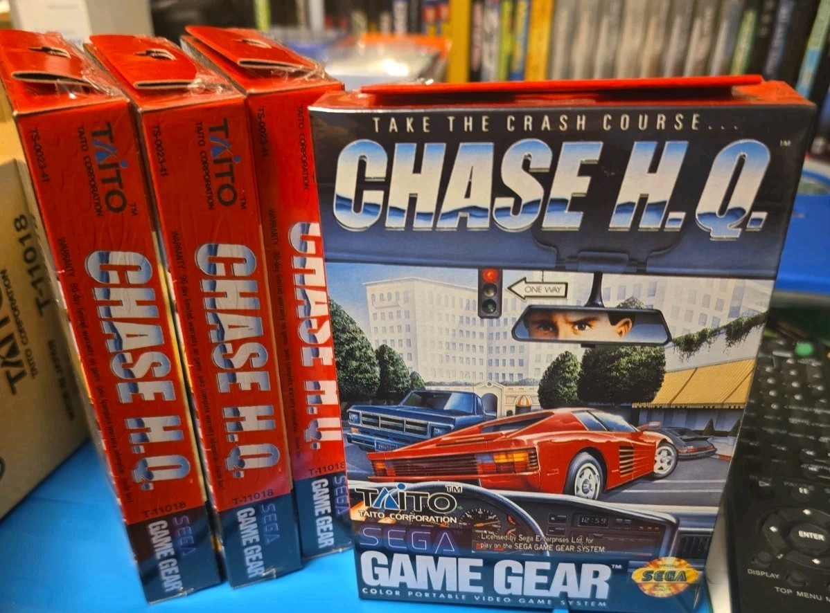 Sega Game Gear Chase HQ Factory Shipping Case Pack Box Lot of 4 Sealed Games