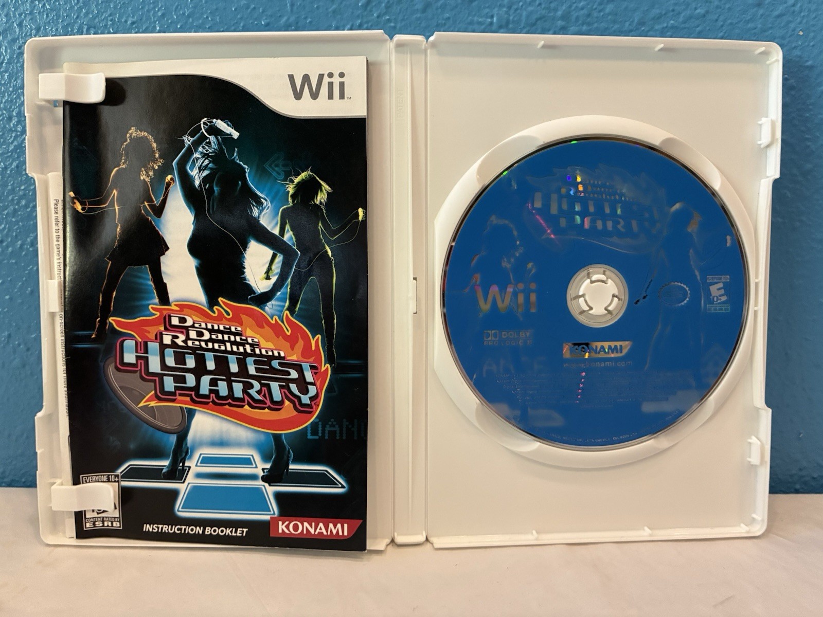 Dance Dance Revolution Hottest Party 1&2 Nintendo Wii Bundle w/ Dance Pad Mat