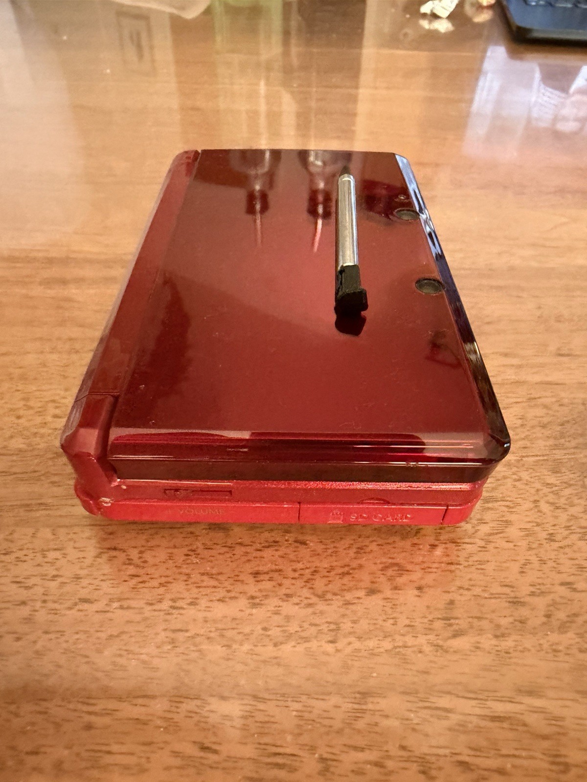 Nintendo 3DS Flame Red (Charger/Stylus/5 Games Included)