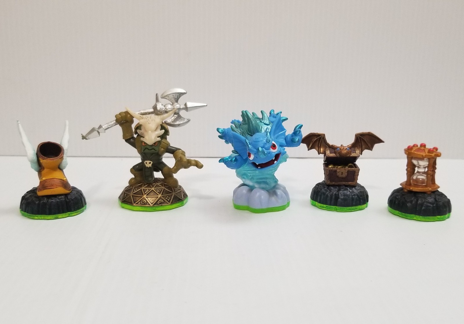 Activision Skylanders: Spyro’s Adventure 5 Action Figures Set, Voodood, Warnado