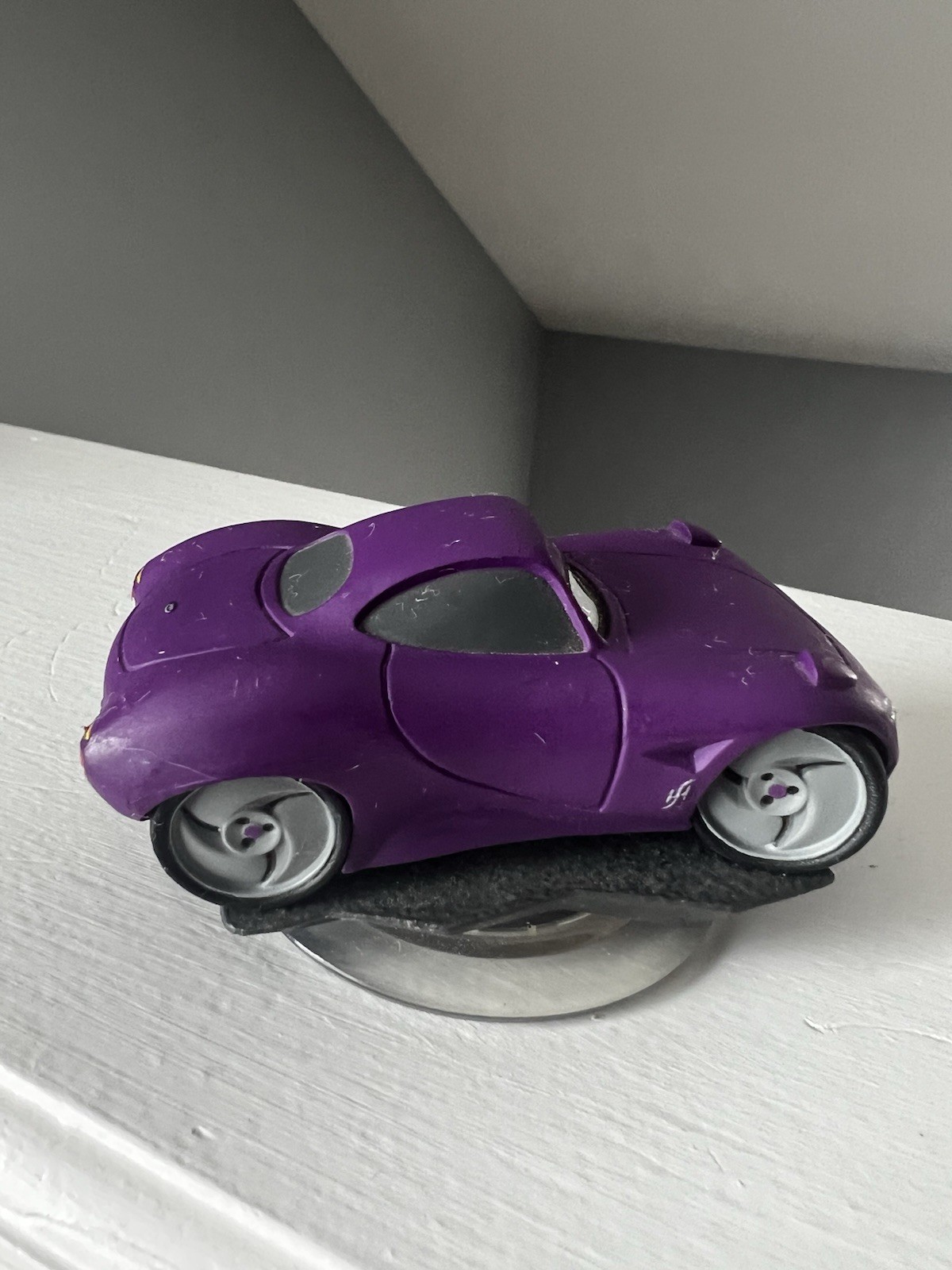 Disney Infinity Cars Figure Lot 3 – Tow Mater, Lightning McQueen Holly Shiftwell