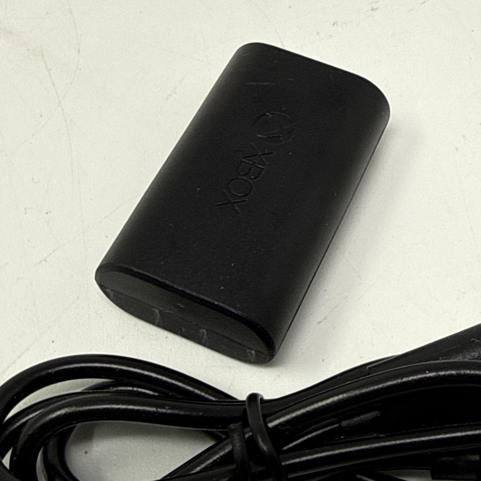 Xbox Rechargeable Battery Pack 1727 + USB-C Cable for Wireless Controller Black