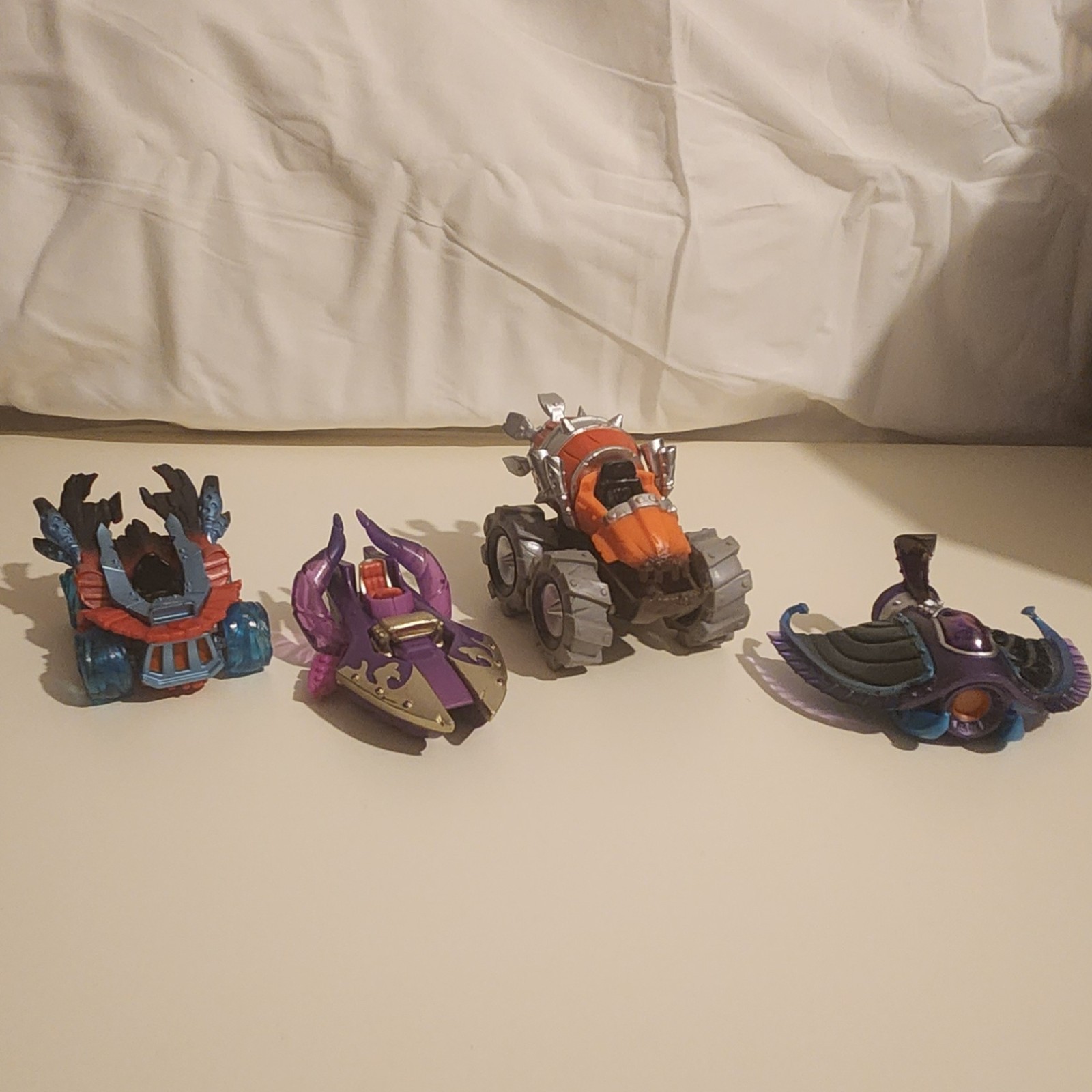 Activision Skylanders Lot Bundle 12 Characters 2 Trophies 3 Vehicles See Photos