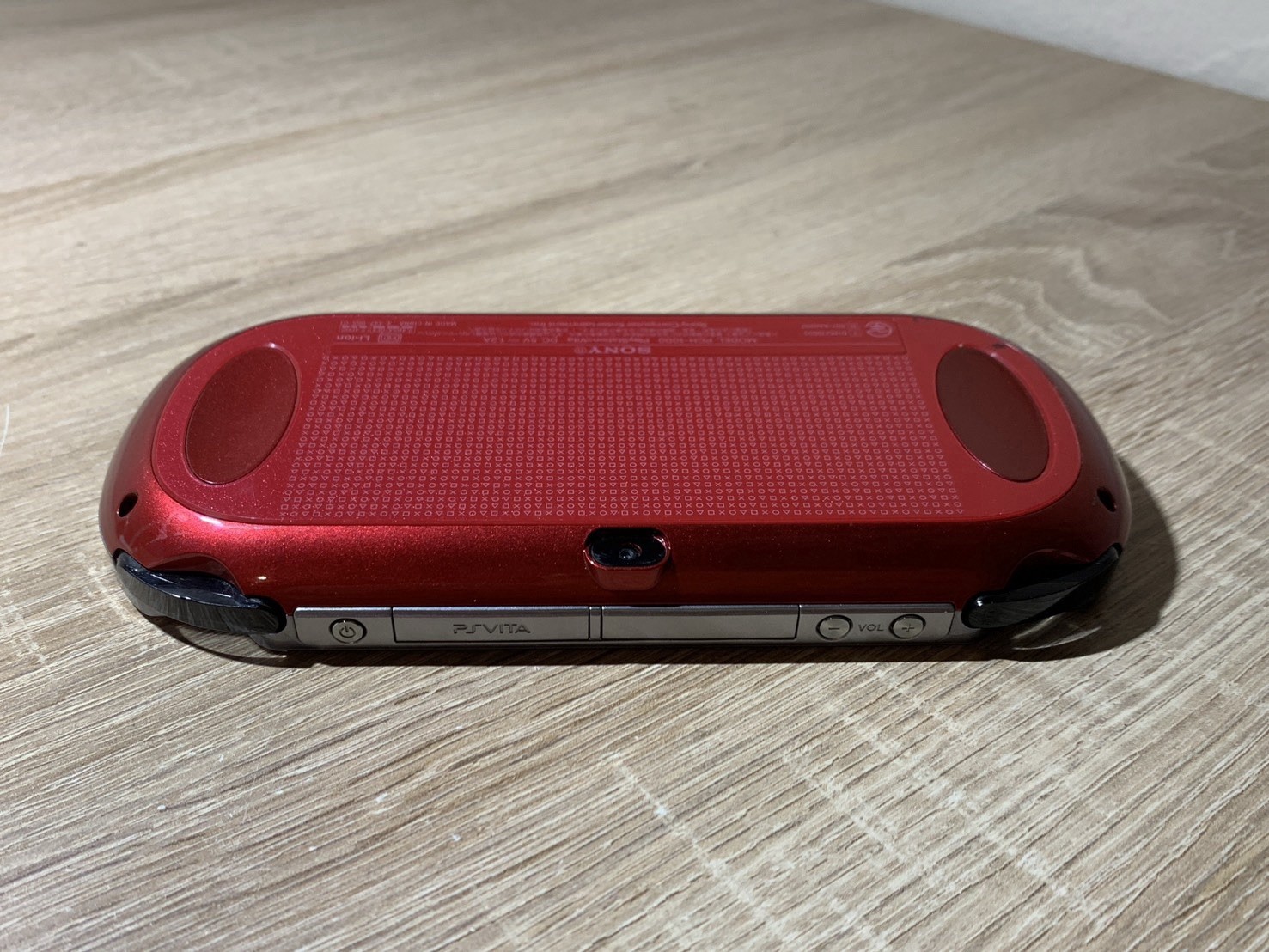 1536 PlayStation PS Vita PCH-1000 Cosmic Red Good TESTED