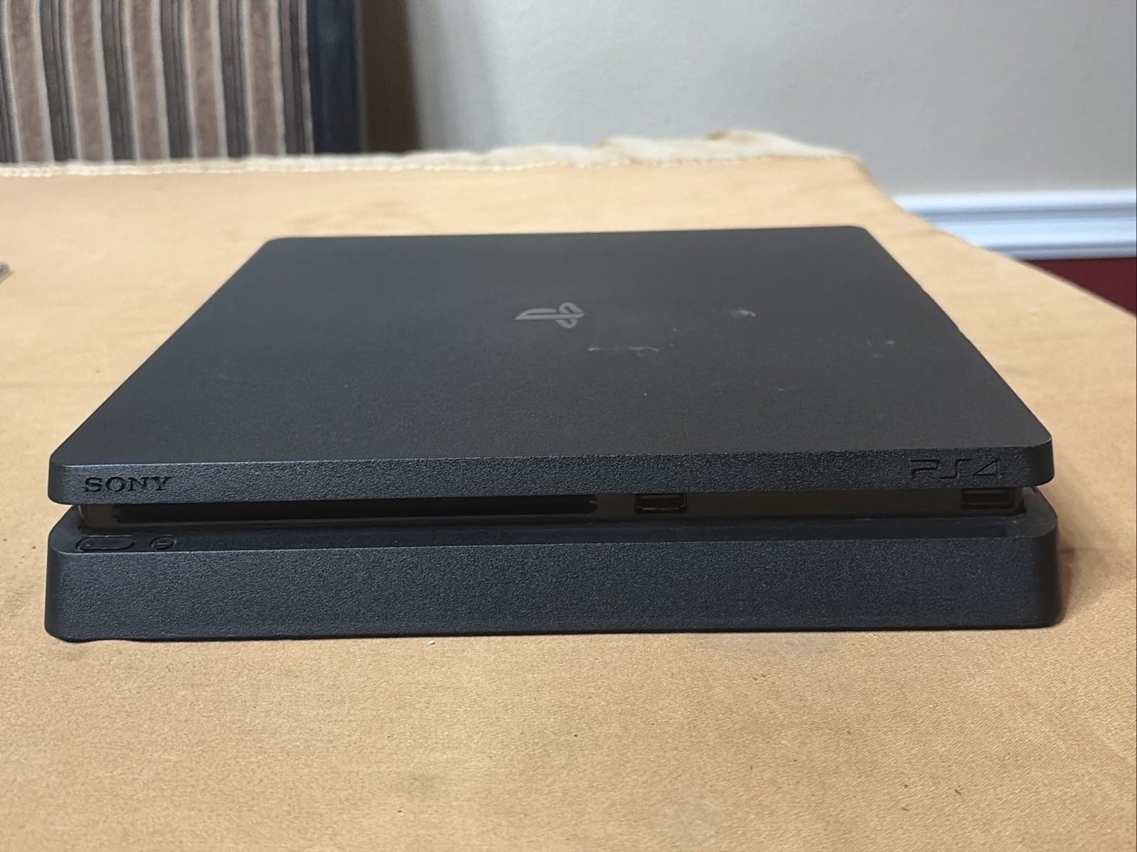 PlayStation 4 Slim PS4 1TB Black Console CUH-2215B v11.02 w/Cords & Controller