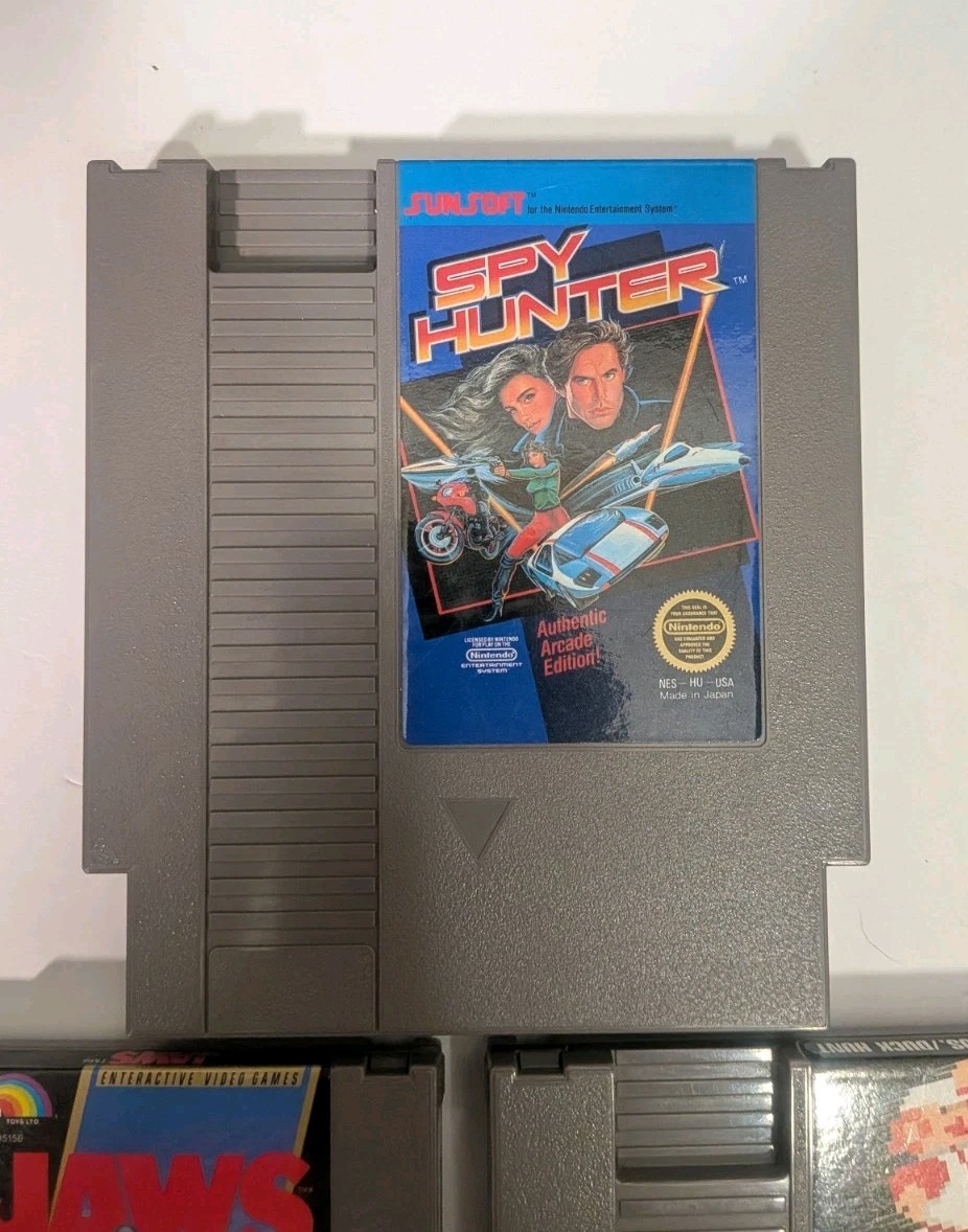 Nintendo NES Game Lot (Bundle of 3): Mario/Duck Hunt, Jaws, Spy Hunter – Used