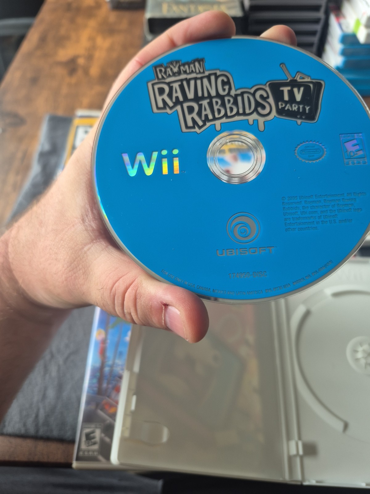 Nintendo Wii RAYMAN RAVING RABBIDS 5 Game CollectionFUN