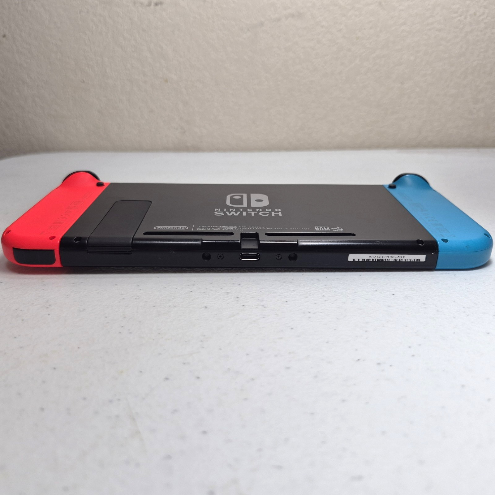 Nintendo Switch Bundle LOT 32GB Gray Console Neon Red Blue Joy-Con