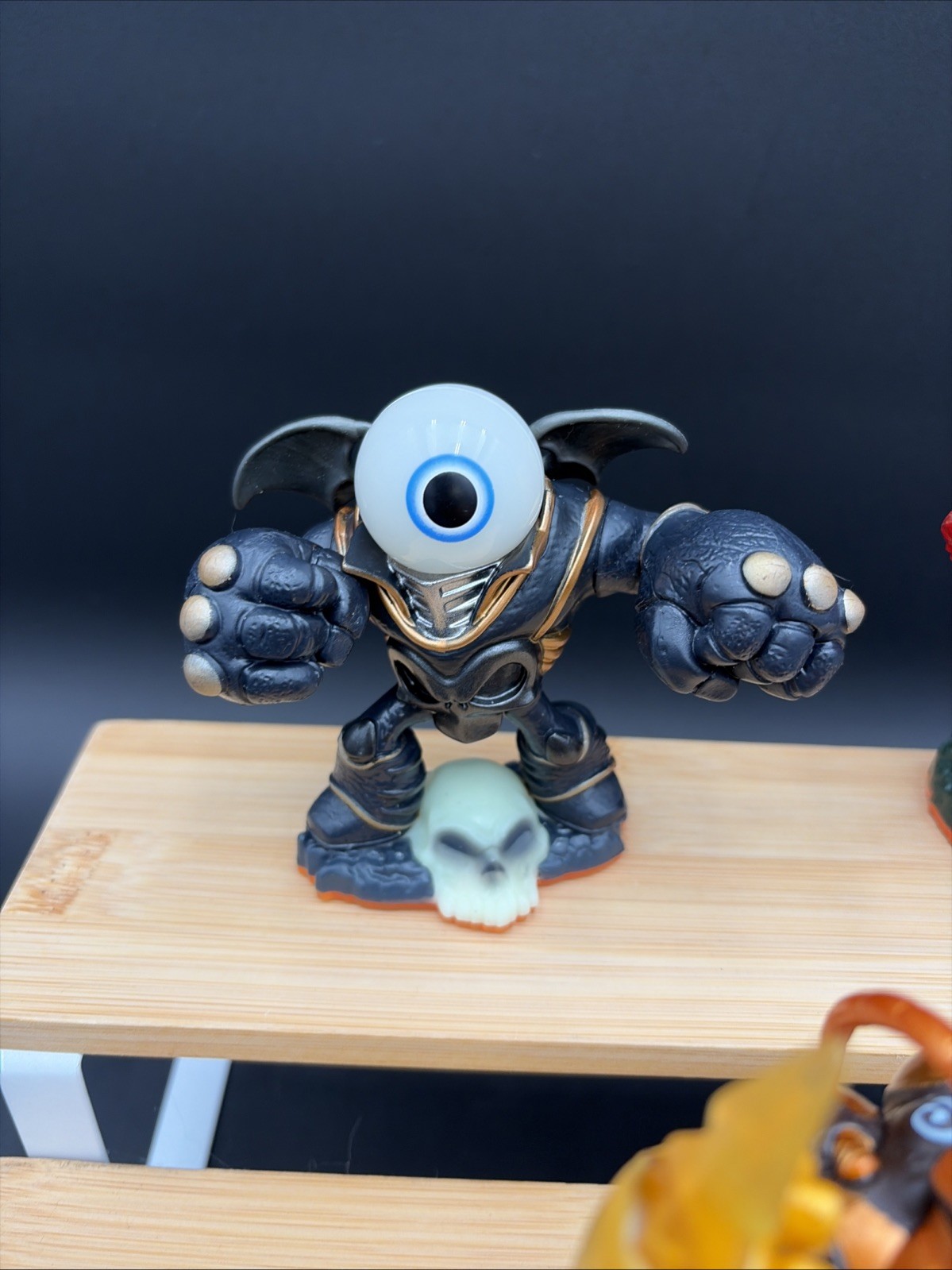 Skylanders Giants Figures Eye Brawl Thumpback Crusher Tree Rex Fright Rider