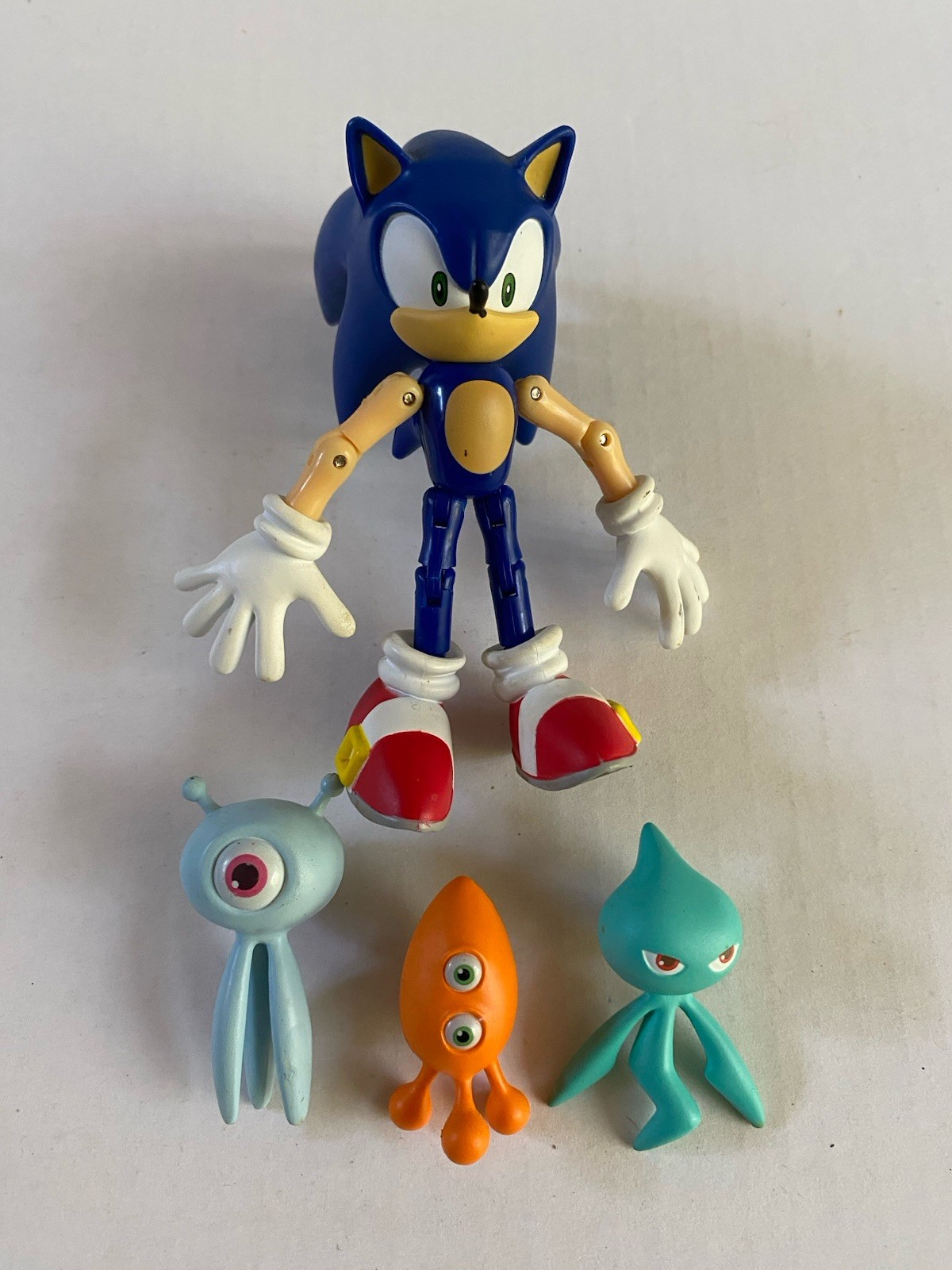 Sega SONIC COLOURS toy figure Jazwares Tomy 2010 Wii exclusive 3x WISPS colors