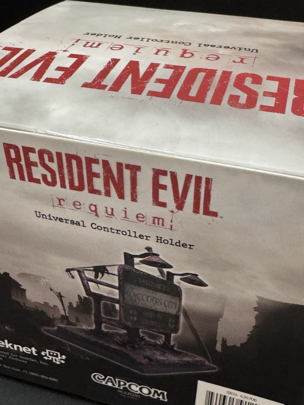 Resident Evil Requiem Universal Controller Holder GameStop Exclusive