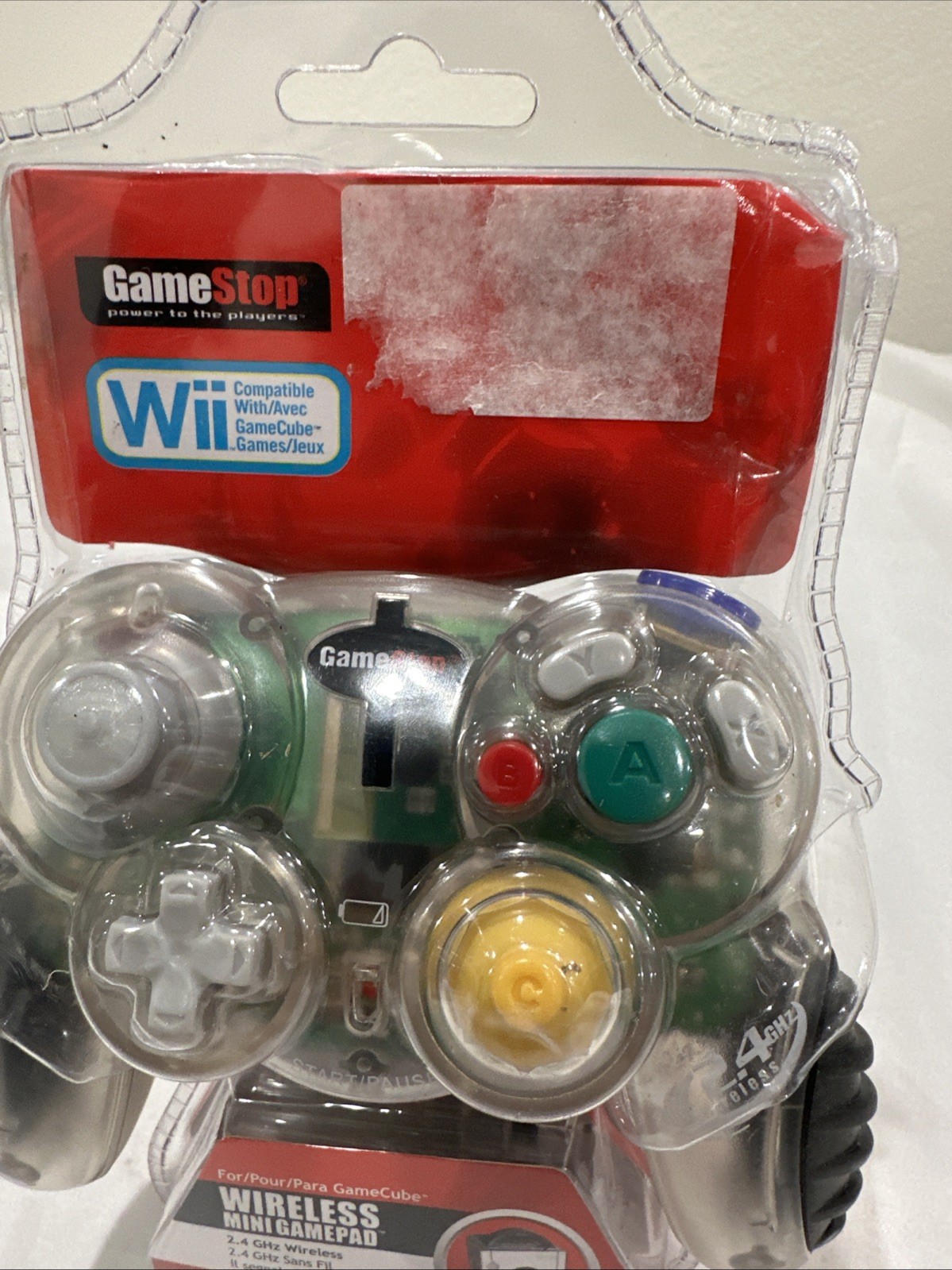 Nintendo GameCube Wii Gamestop Mad Catz Wireless 2.4ghz Gamepad Controller NEW
