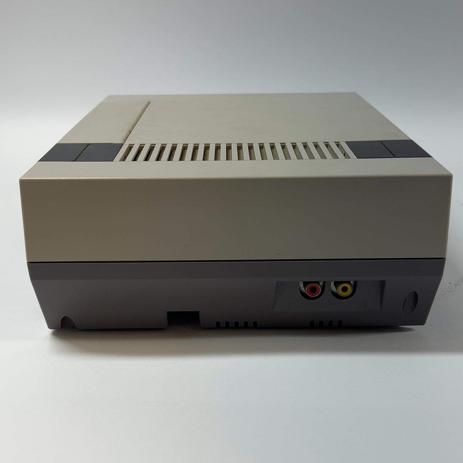 Nintendo NES Classic Edition Console Gaming System CLV-001 Gray