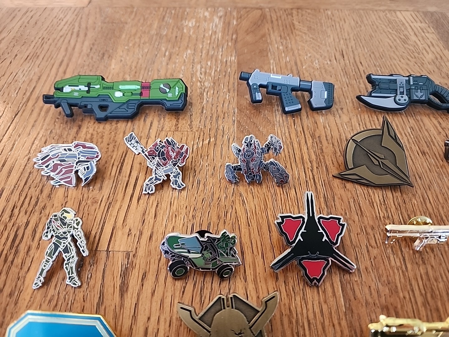 Halo Xbox Pins *GOLDEN* LOOT CRATE & MORE!