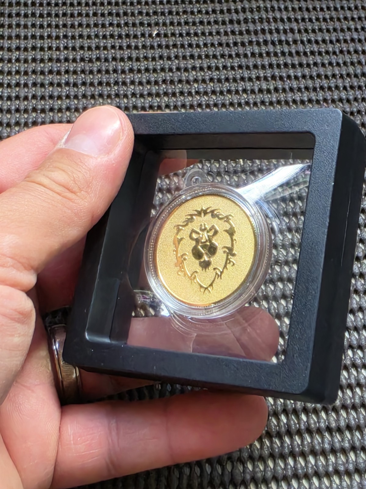 Blizzard Gear Store China World Of Warcraft Alliance 24K GP Plated Coin + COA