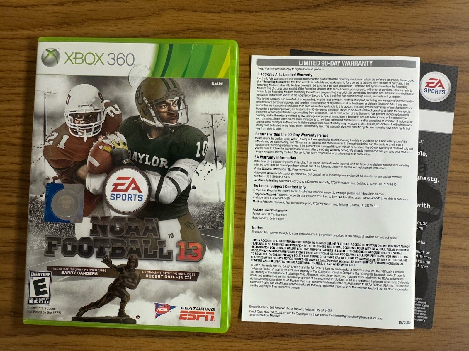 NCAA Football 10 11 12 13 (Microsoft Xbox 360, 2012) CIB Complete w/ Inserts