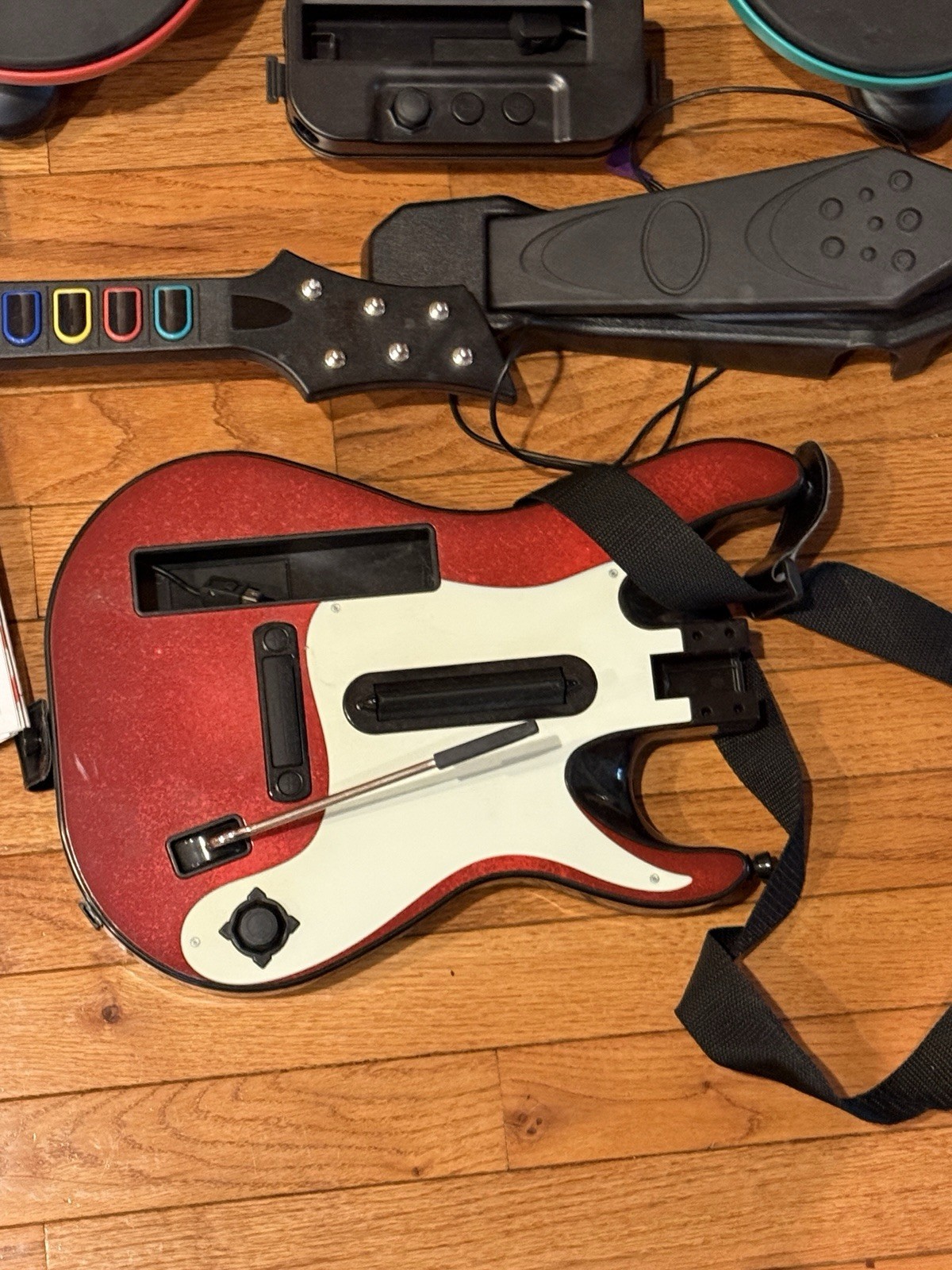 Nintendo Wii Guitar Hero Warriors of Rock Band Bundle Complete in Box