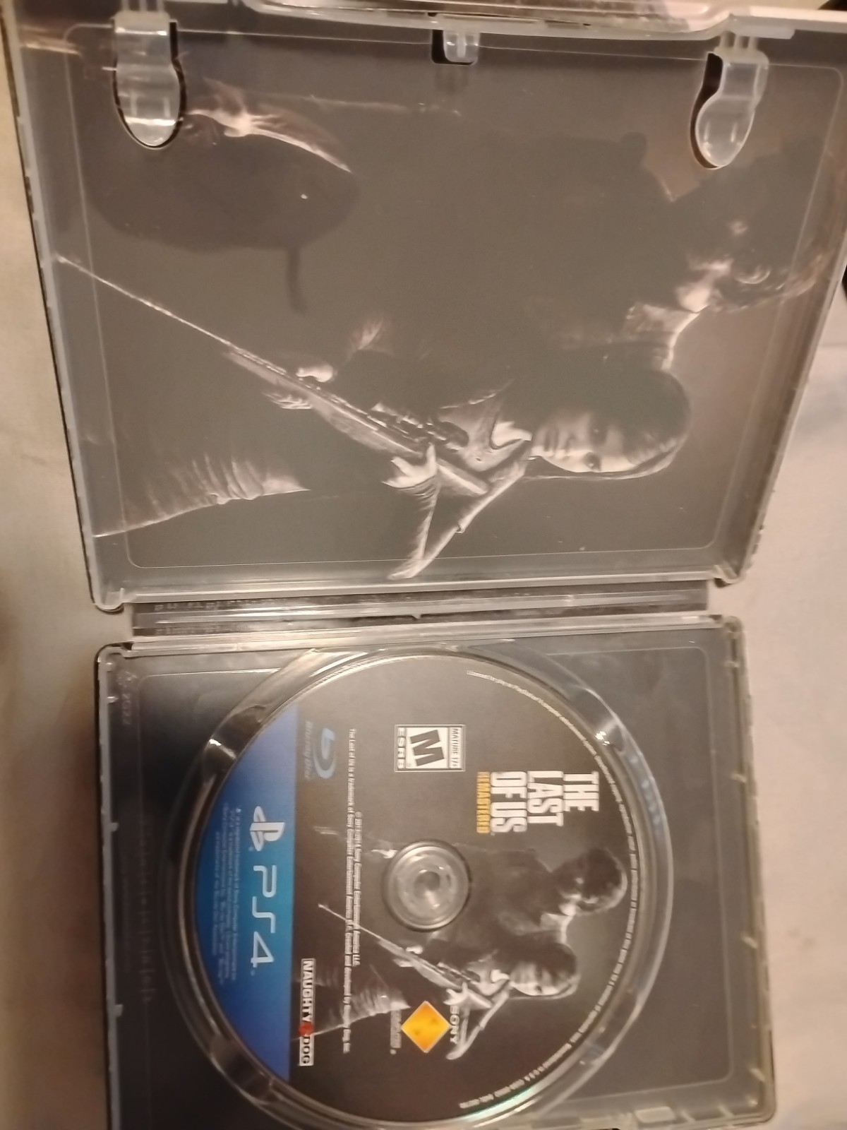 The Last of Us Remastered German Steel book With Game
