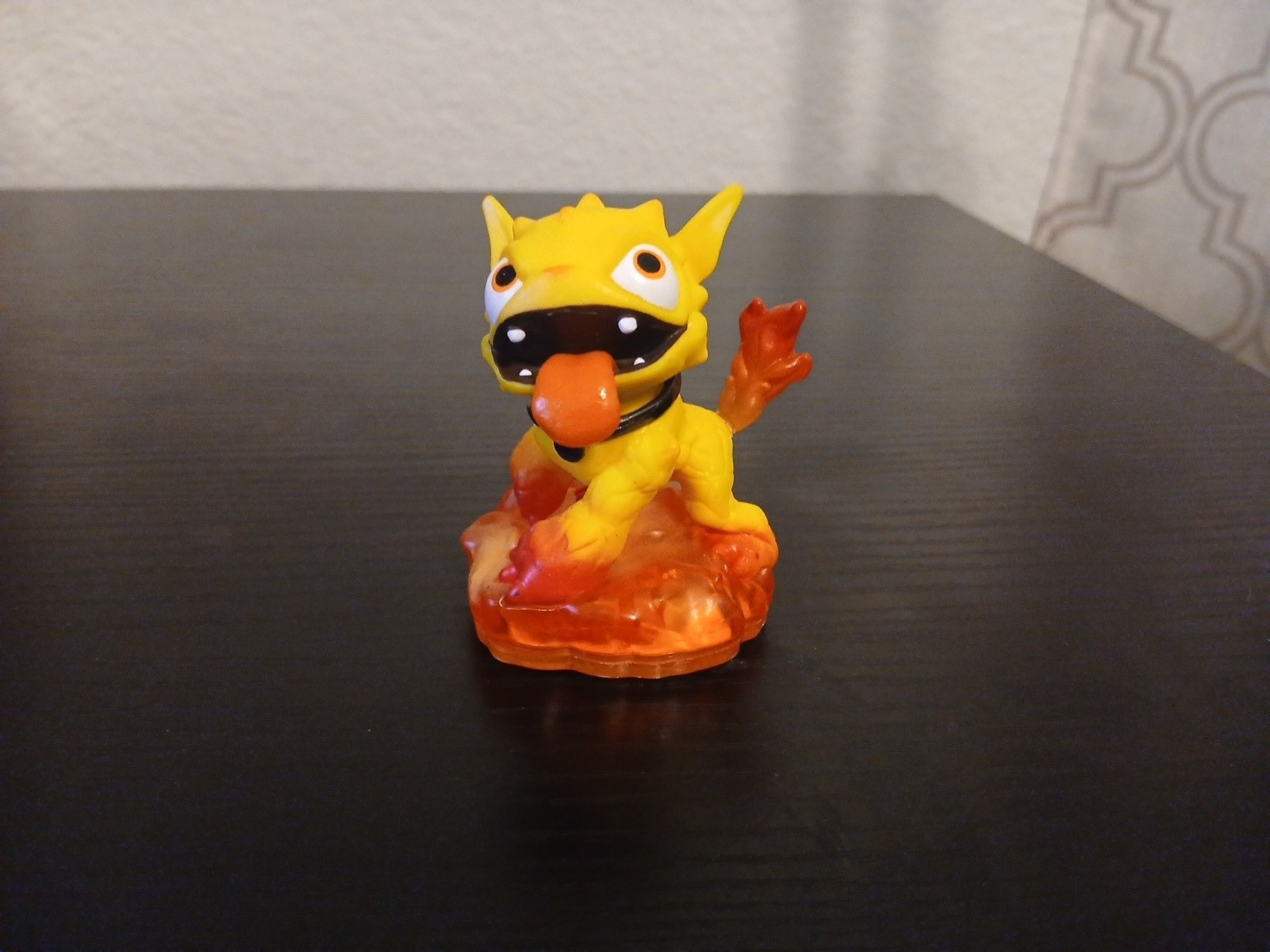 Skylanders Fire Element Lot – Molten Hot Dog, Blast Zone, Ignitor, Flameslinger