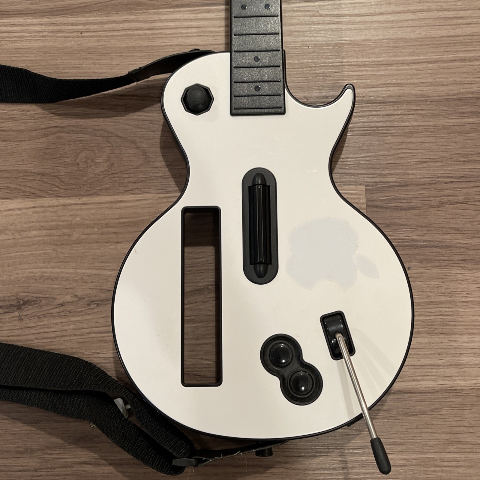RedOctane Guitar Hero Les Paul Wii Controller White Wireless 95125.805