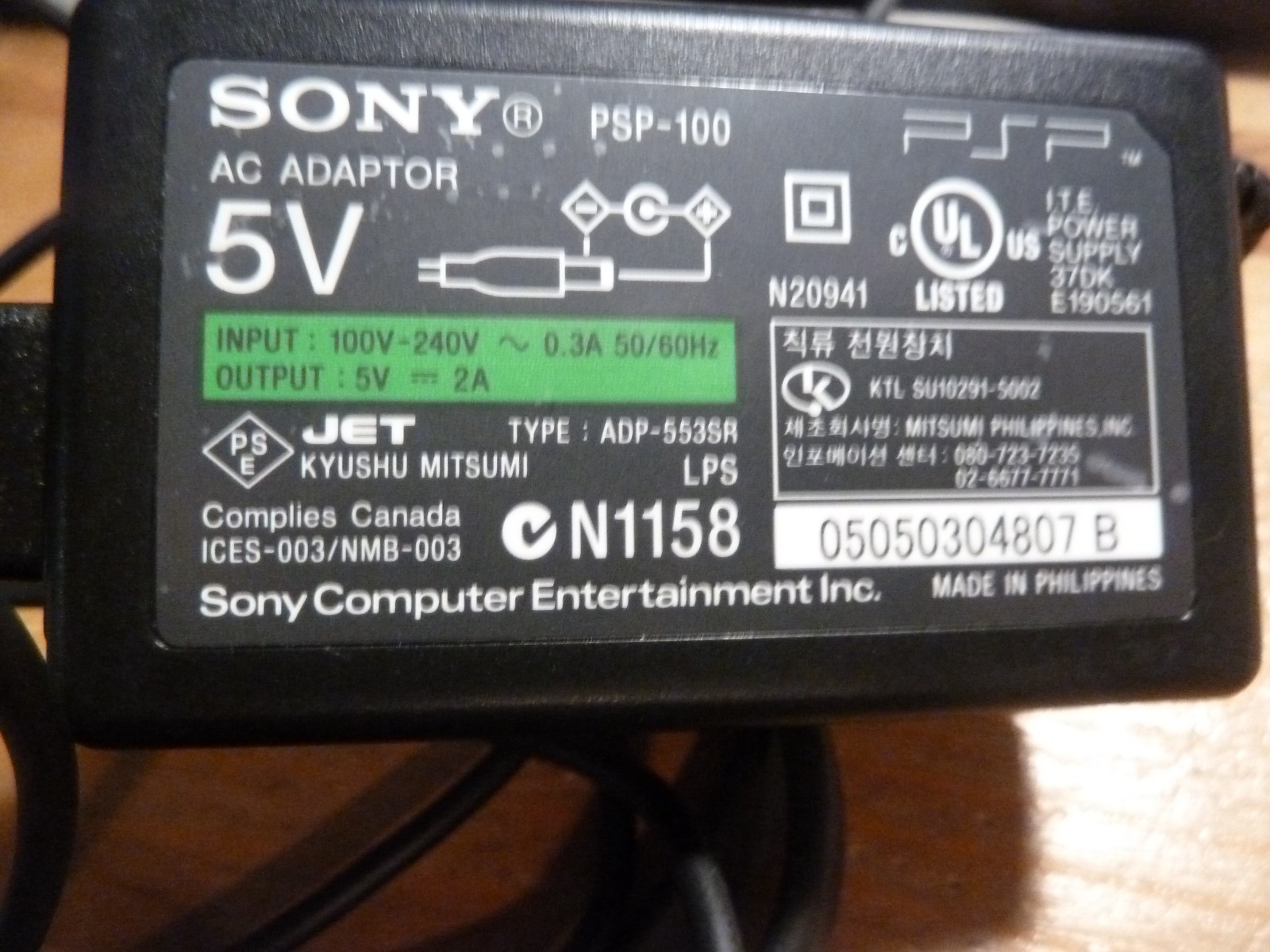 Sony PSP 2001 Black Console + battery, charger, games, carrying case PLEASE READ