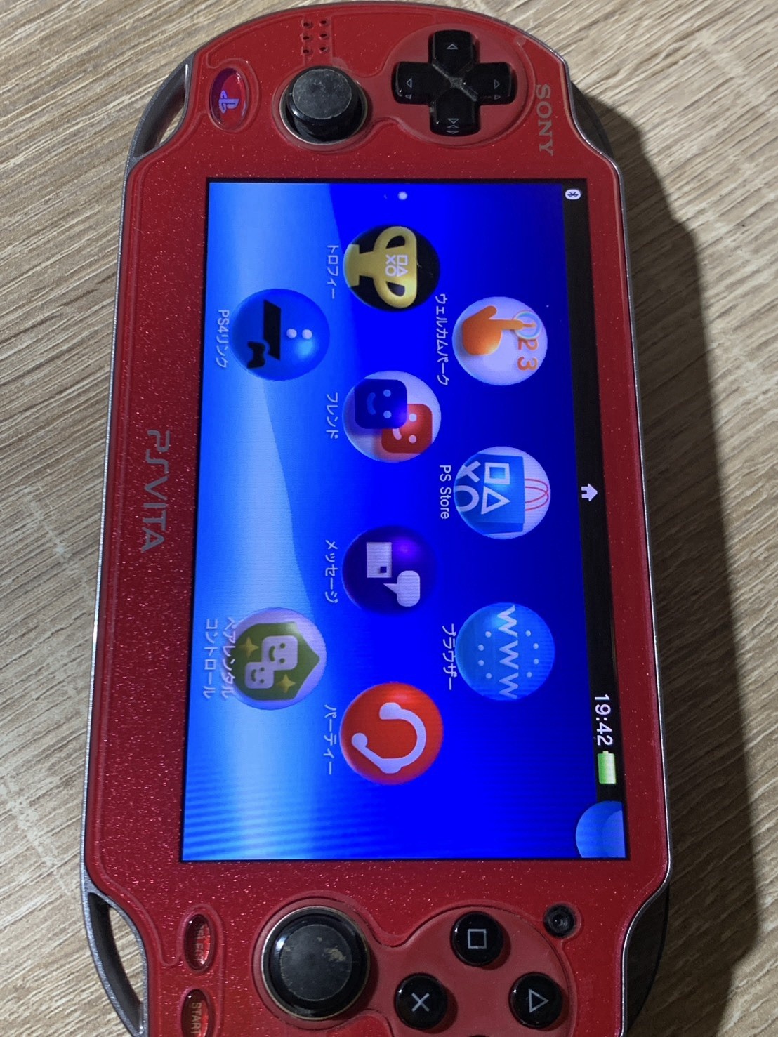 1536 PlayStation PS Vita PCH-1000 Cosmic Red Good TESTED