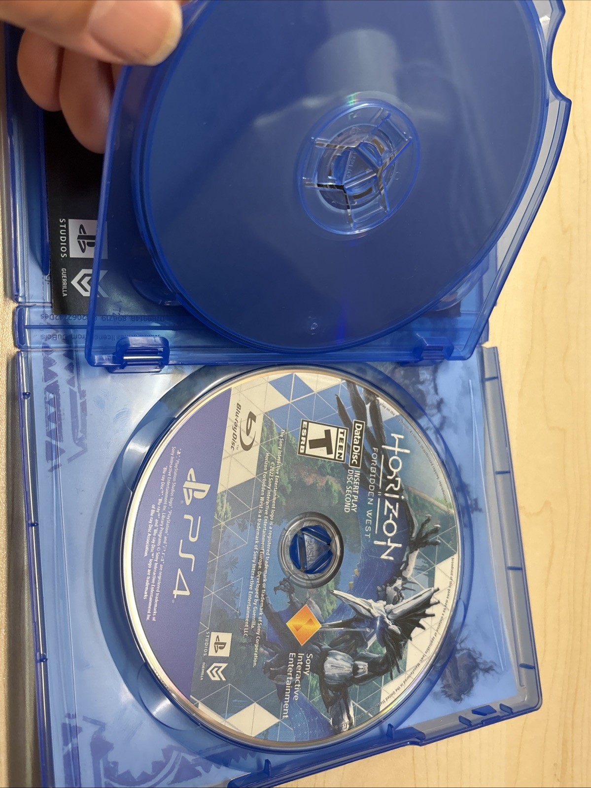 Horizon Forbidden West Launch Edition – Sony PlayStation 4 PS4 Game