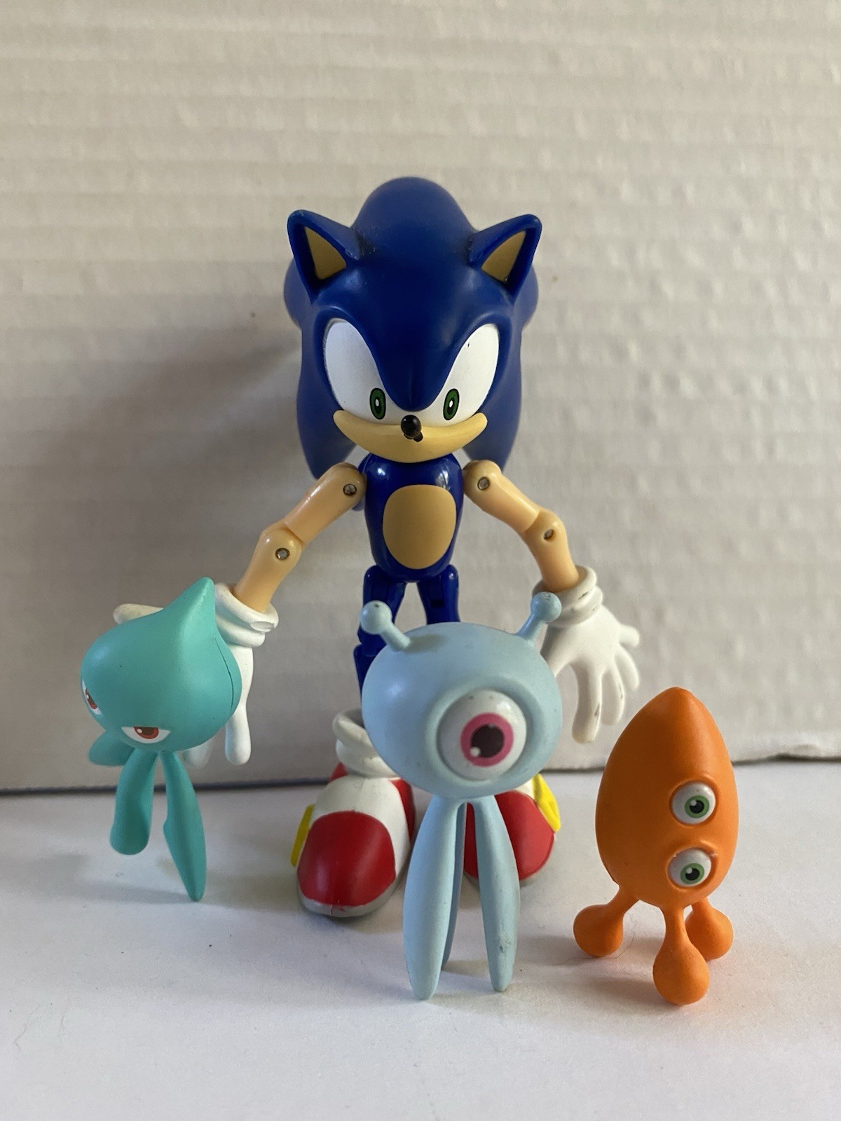 Sega SONIC COLOURS toy figure Jazwares Tomy 2010 Wii exclusive 3x WISPS colors