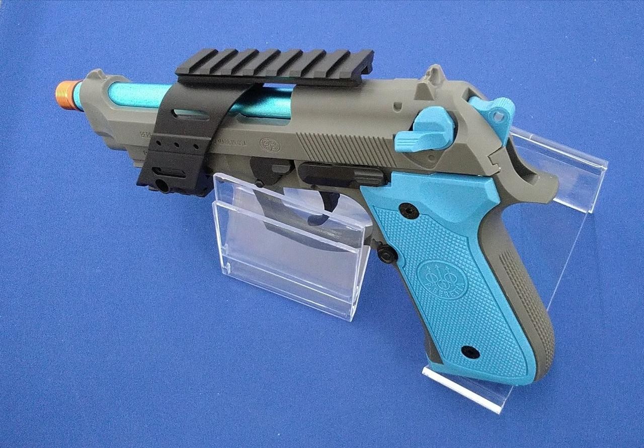 Wonderfitter M9 Indoor Shooting Game Console with BB-Free Real Shooting