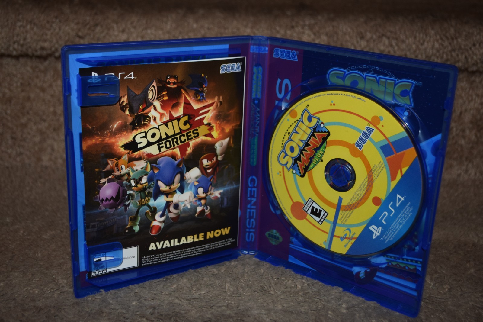 Sonic Mania Plus Sega PS4 Playstation 4 case, disc, paperwork
