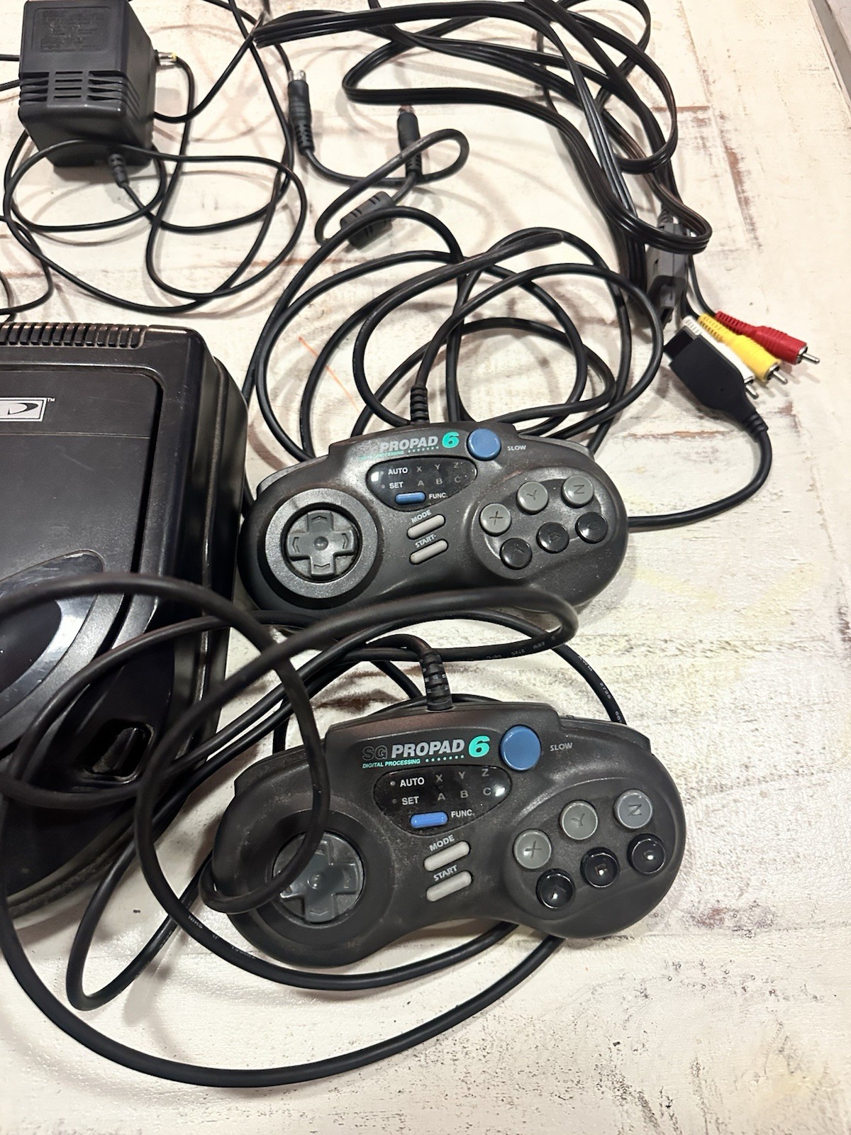 SEGA Genesis Console w/ Sega CD & 32X, 2 Controllers, Cables, Games Lot
