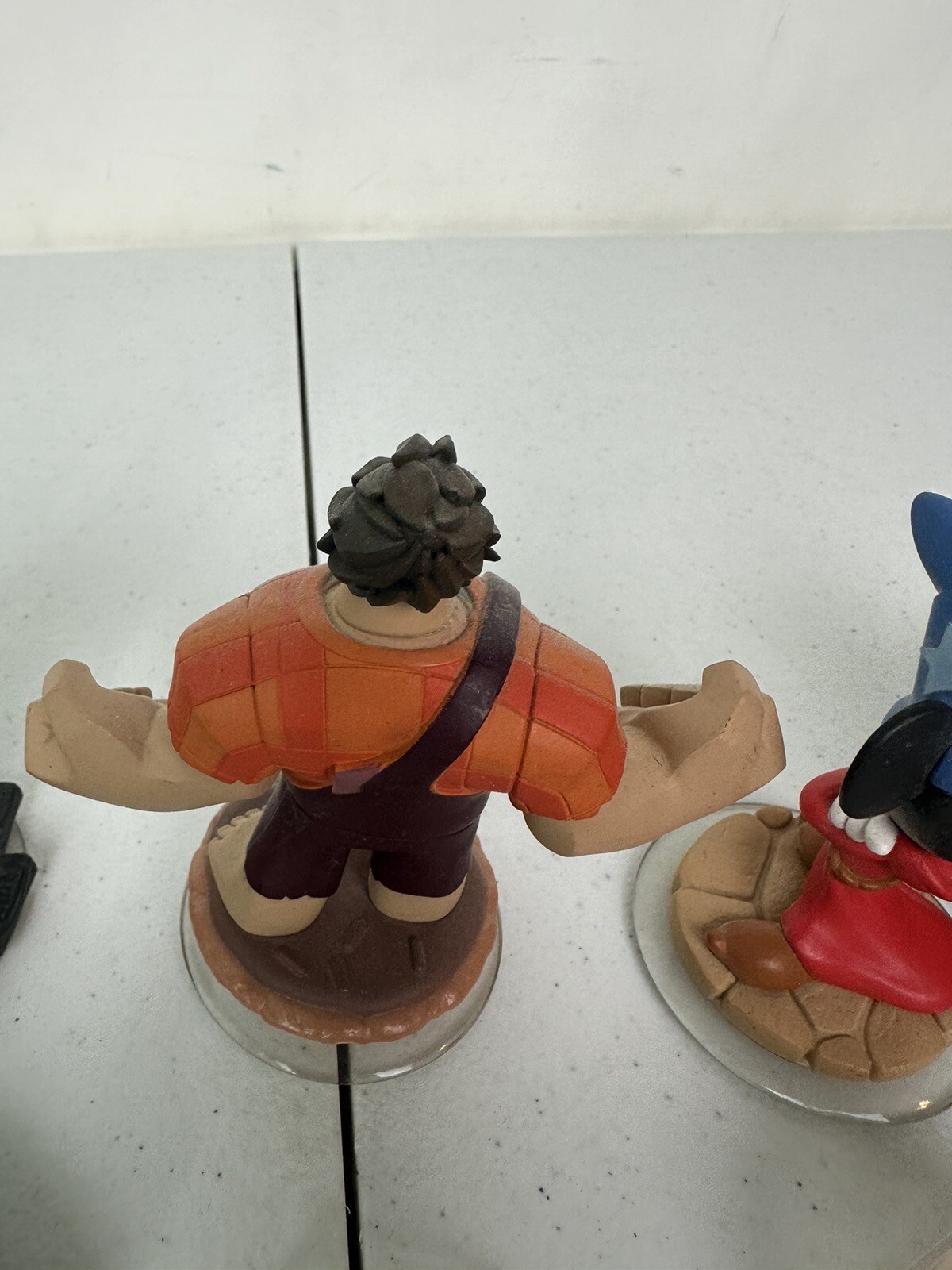 Disney Infinity 10 Pc Lot Figures & More – Wreck It Ralph, Cars, Mickey Mouse
