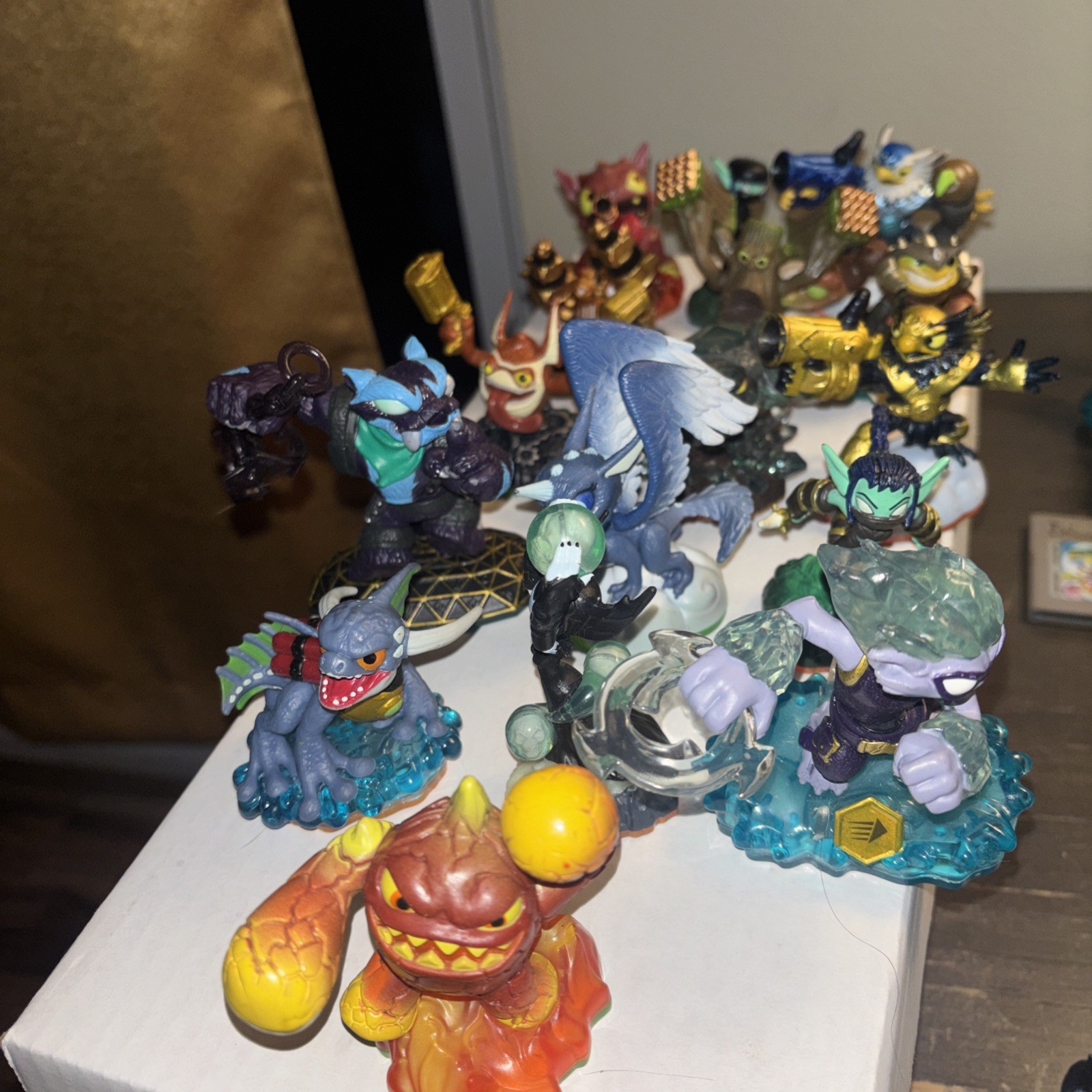 Skylanders Activision Figures Lot of (16)Loose Toys Pre-Owned #ginger