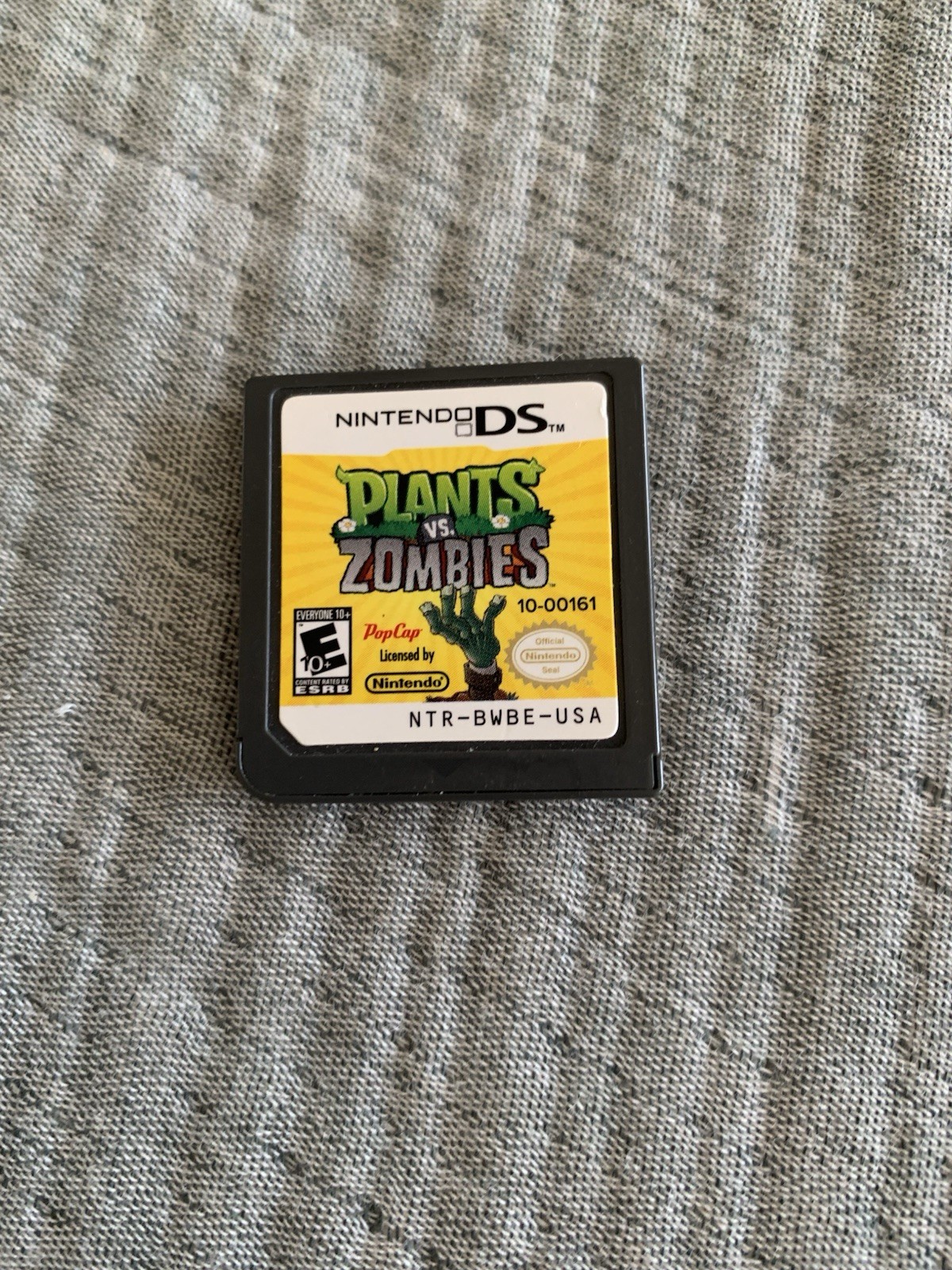 Nintendo Ds Plants vs. Zombies Game Cartridge E 10+